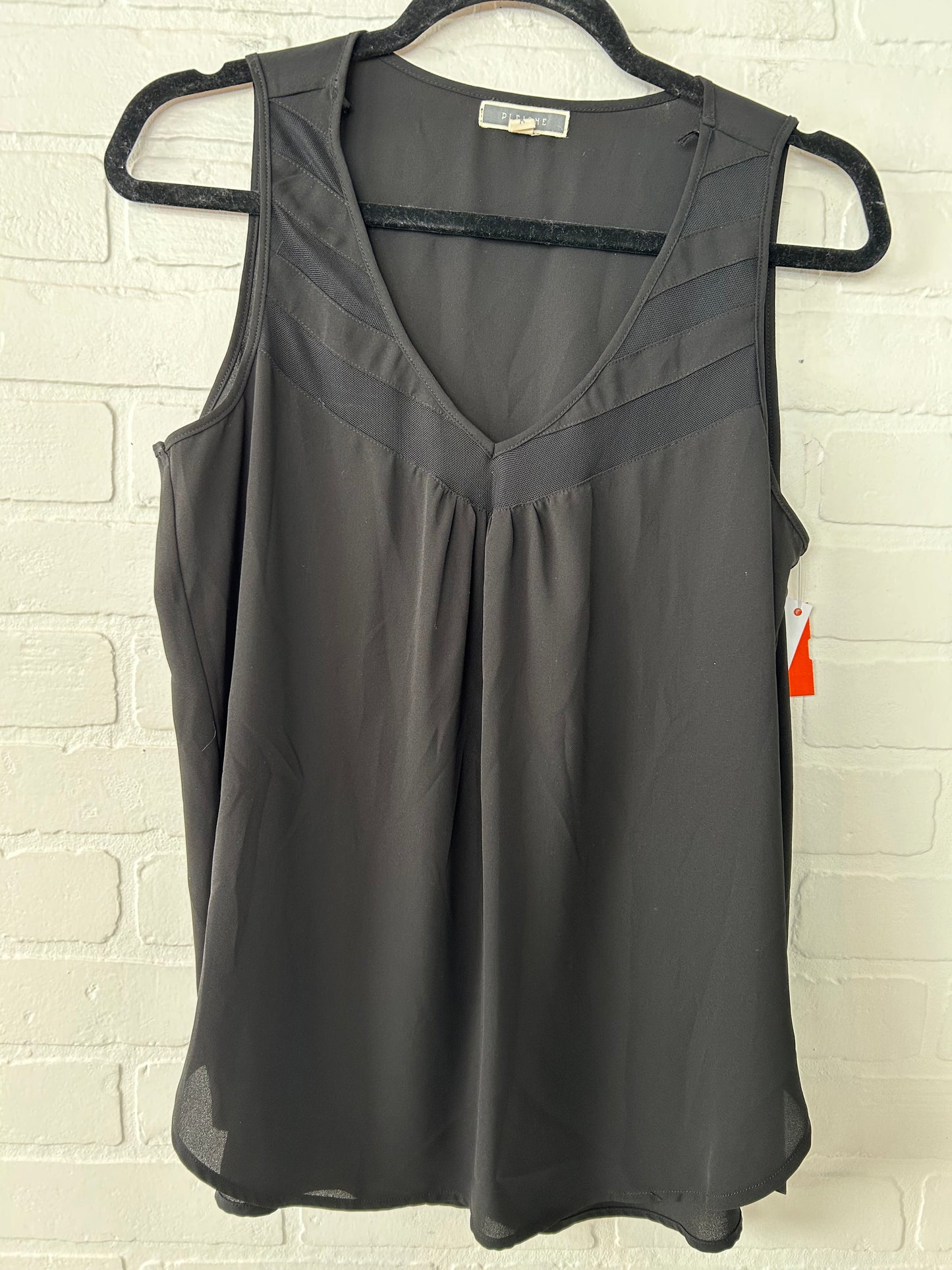 Top Sleeveless By Pleione In Black, Size: M