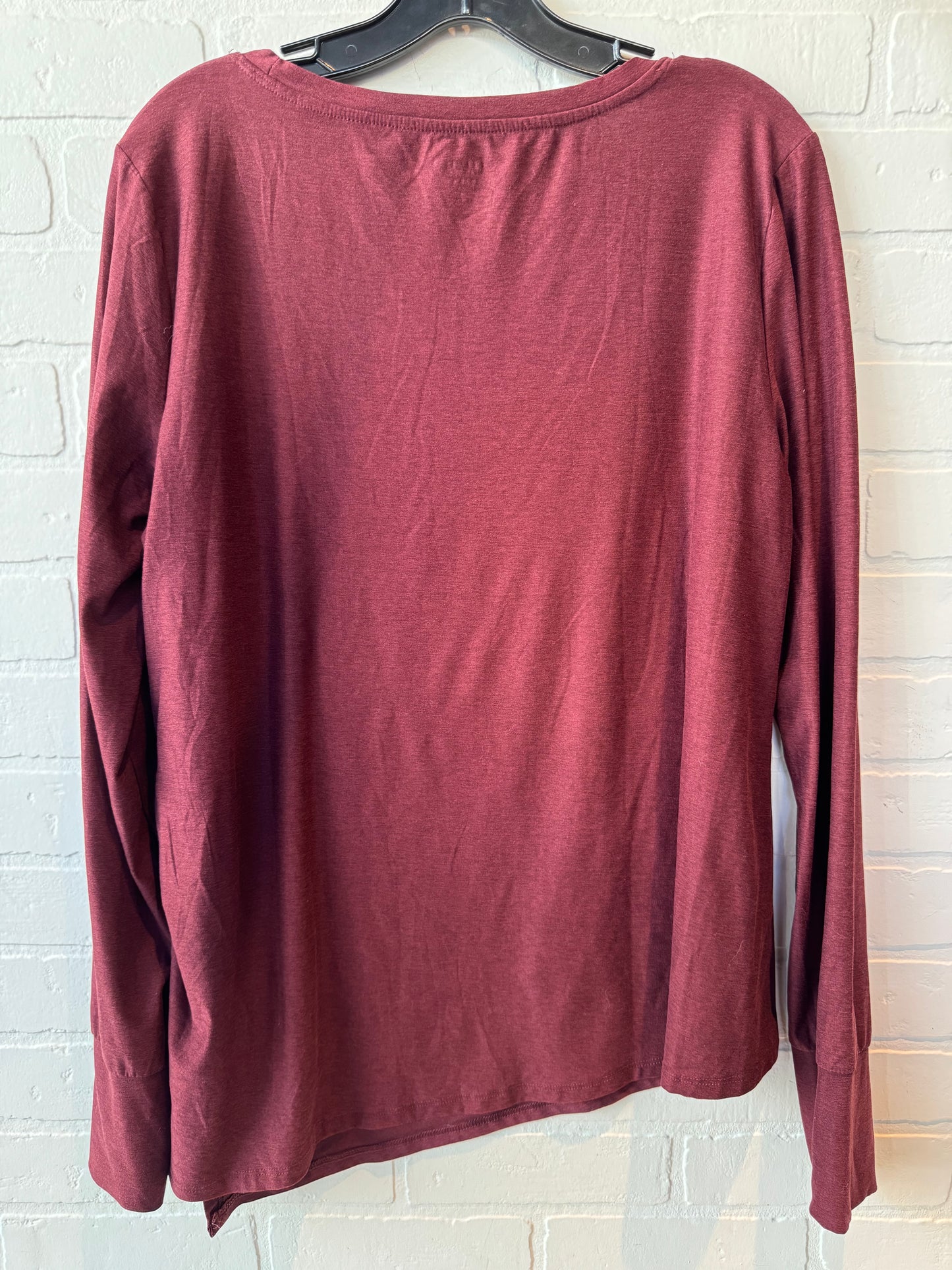 Athletic Top Long Sleeve Crewneck By Old Navy In Red, Size: L