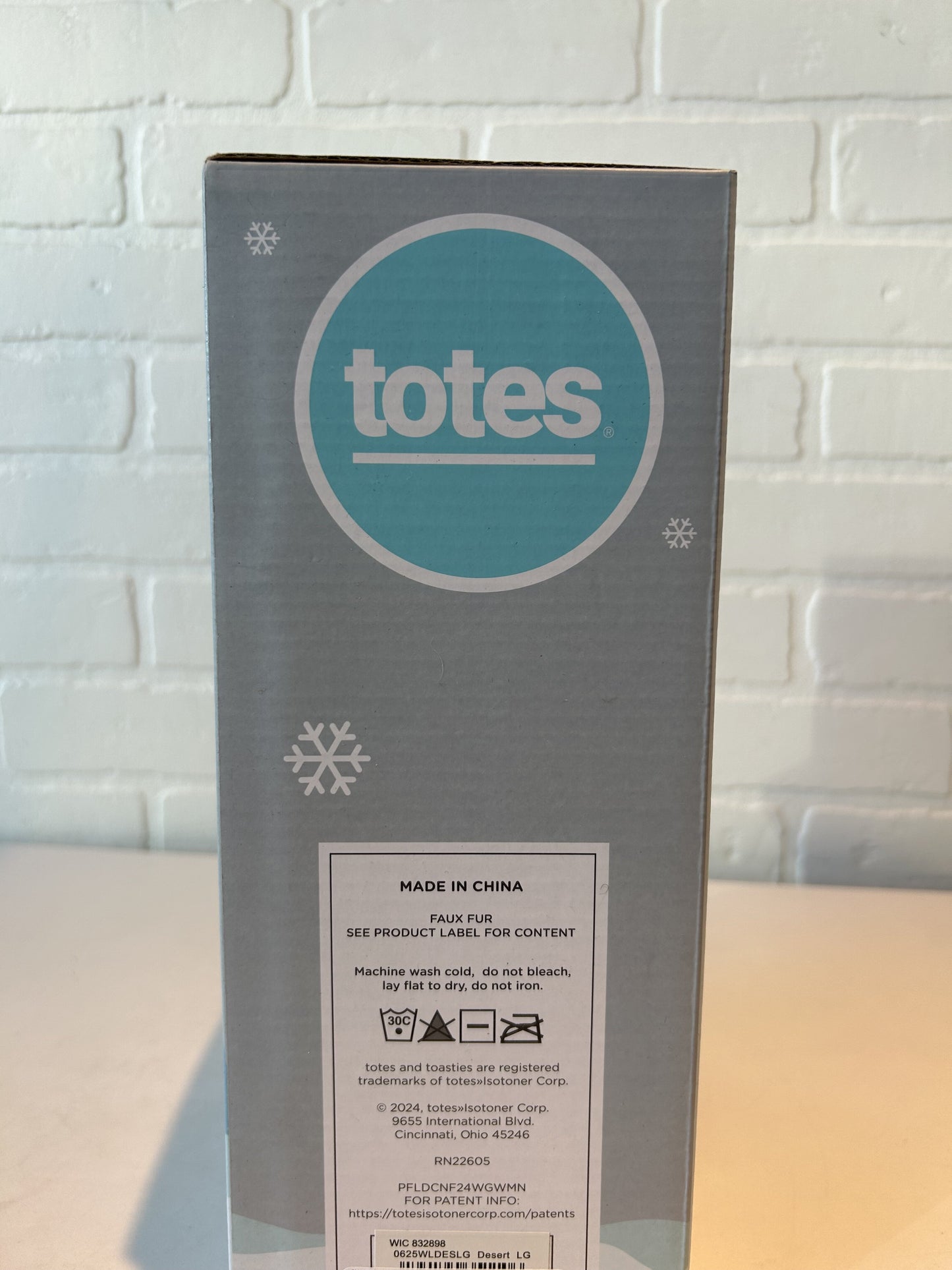 Slippers By Totes
