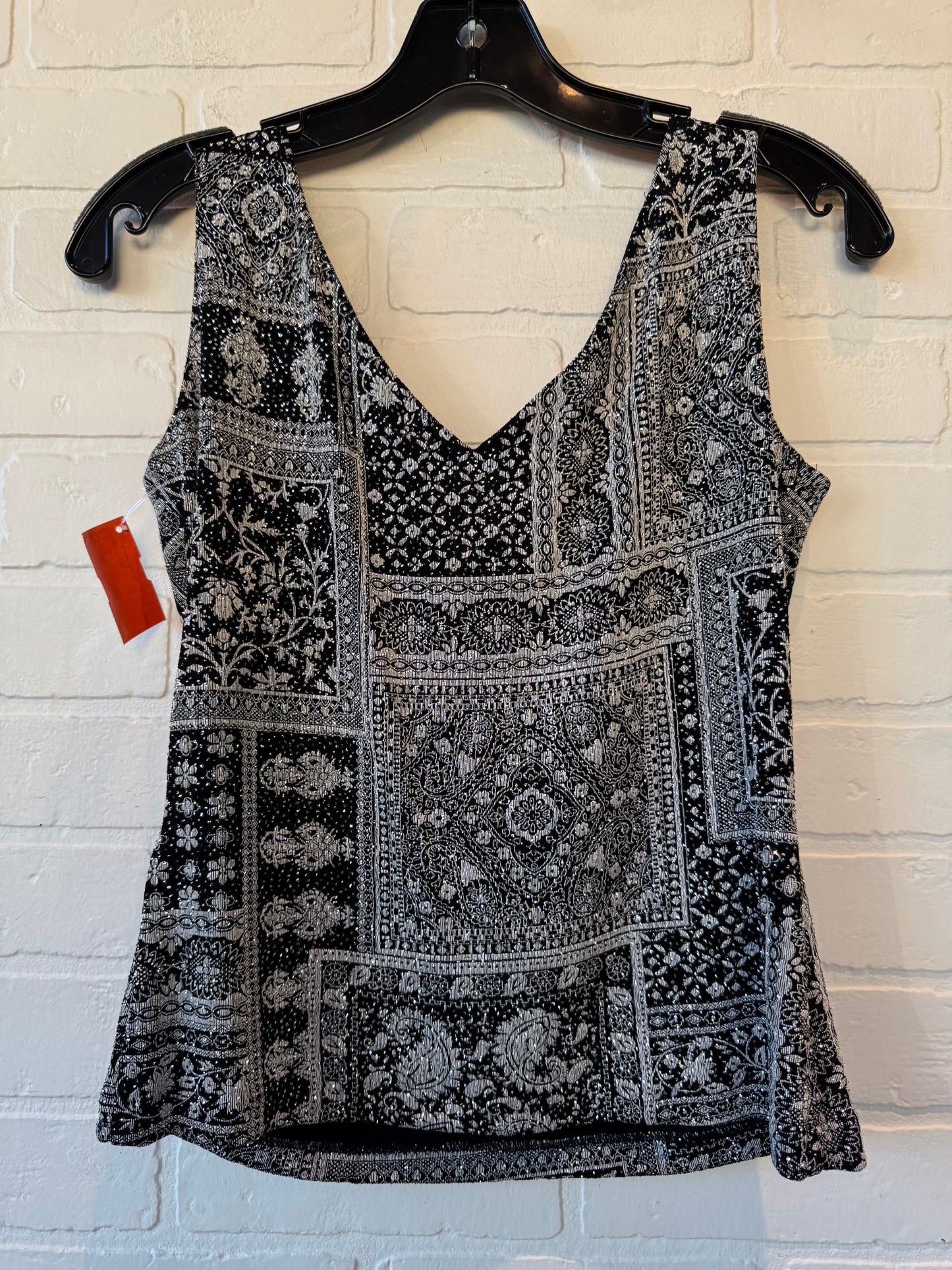 Top Sleeveless By XSCAPE In Black & Silver, Size: Xs