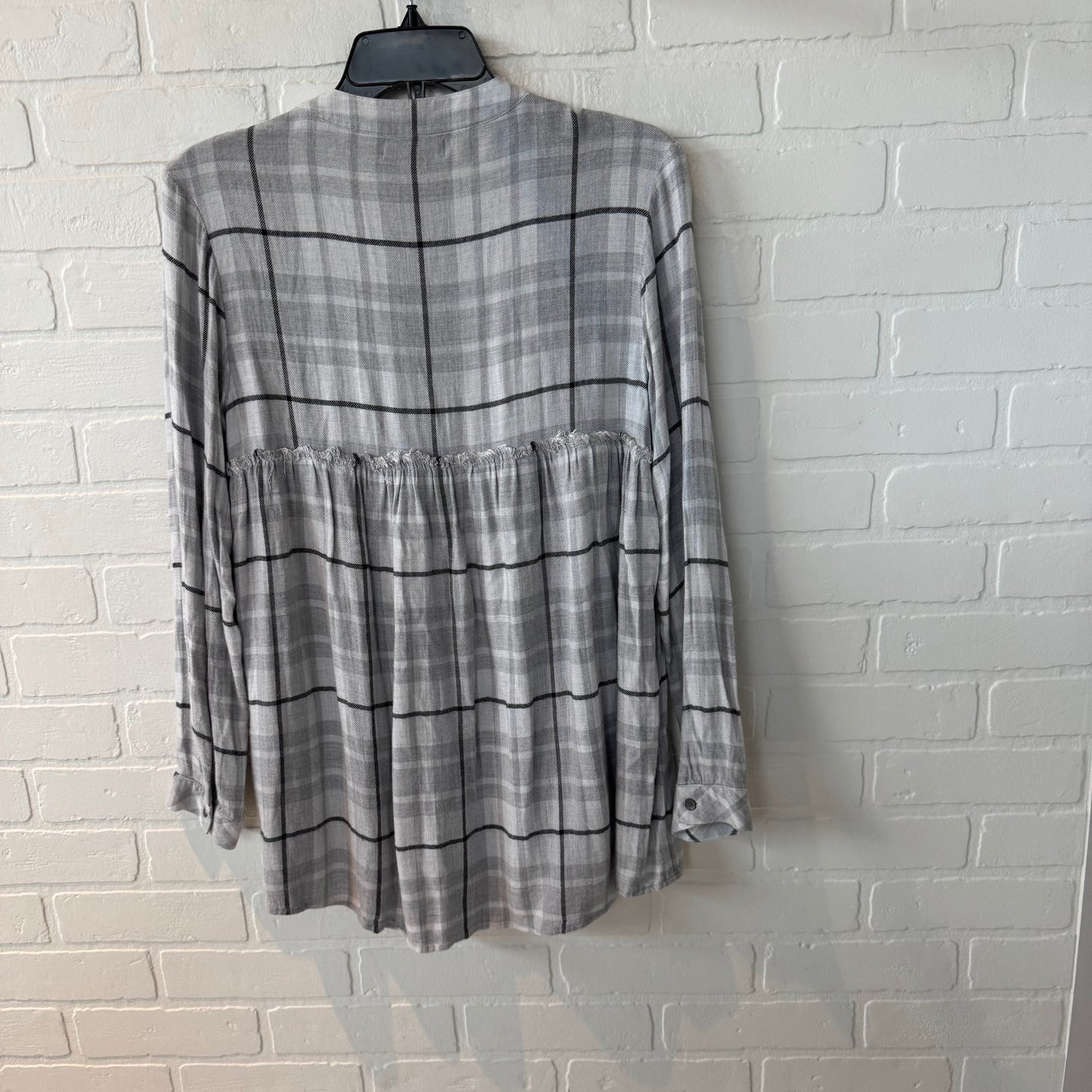 Top Long Sleeve By Cloth & Stone In Grey, Size: Xs