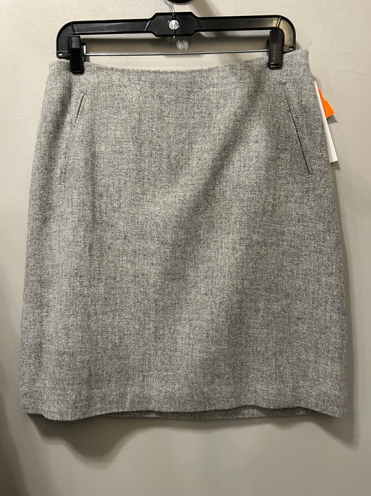 Skirt Mini & Short By Talbots In Grey, Size: 6