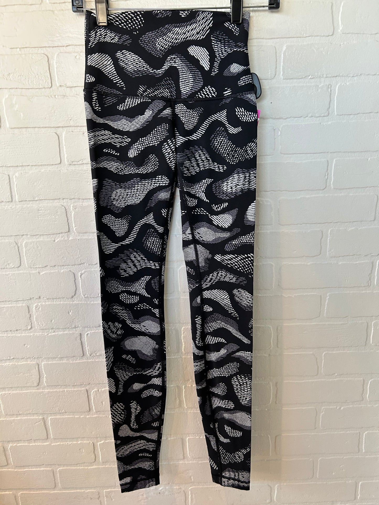 Athletic Leggings By Lululemon In Black & Blue, Size: 4