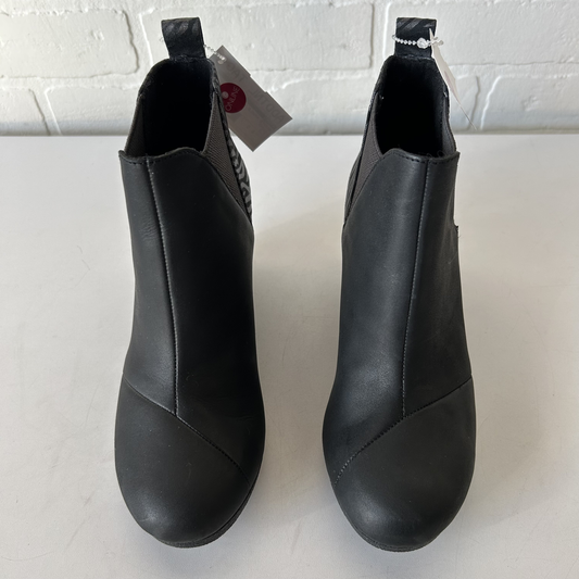 Boots Ankle Heels By Toms  Size: 6.5