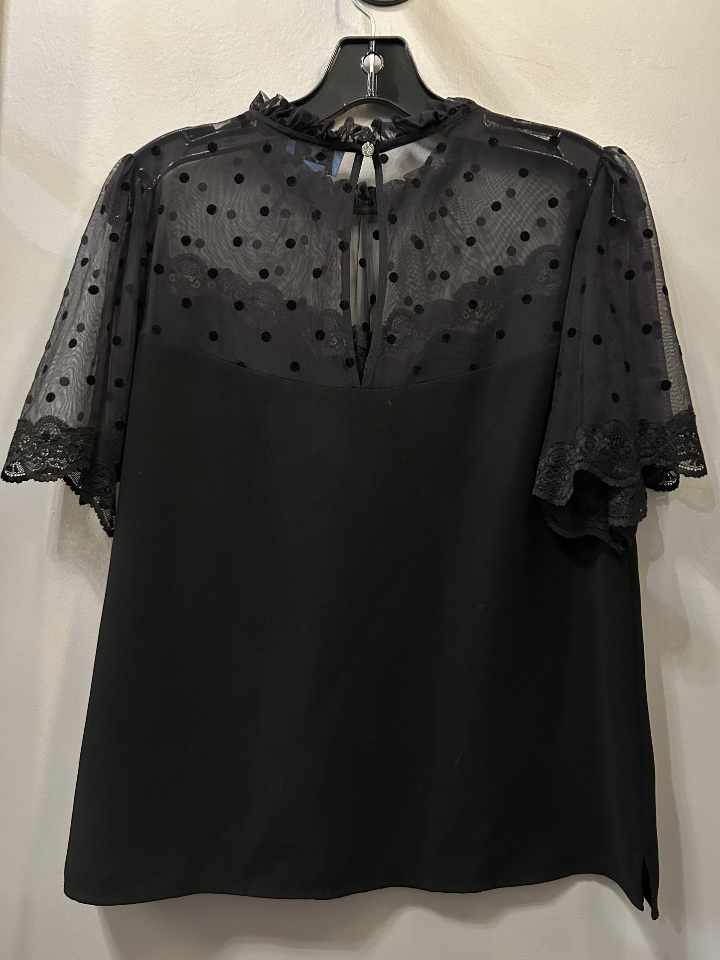 Top Short Sleeve By Cece  Size: M