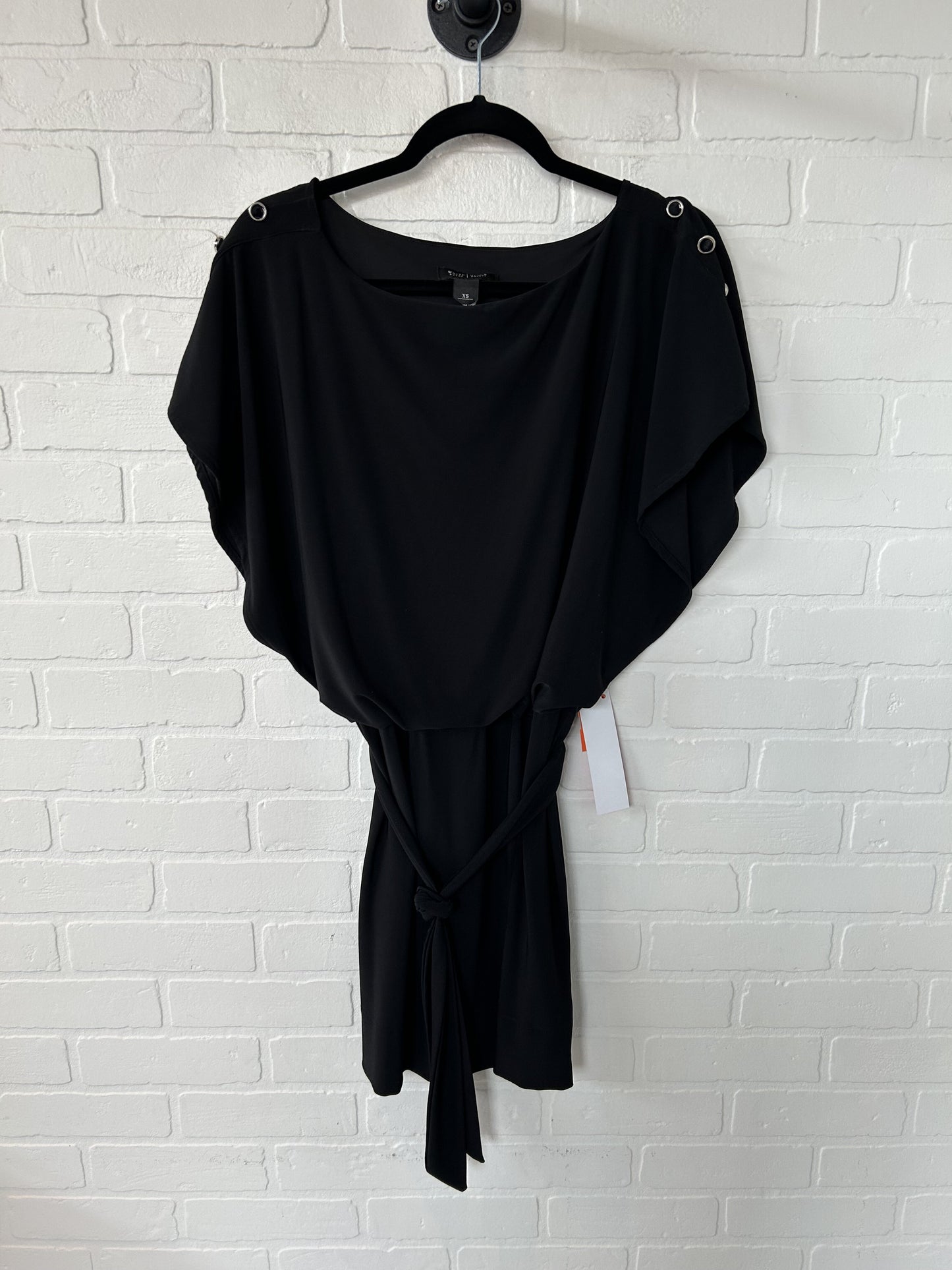 Dress Party Short By White House Black Market  Size: Xs
