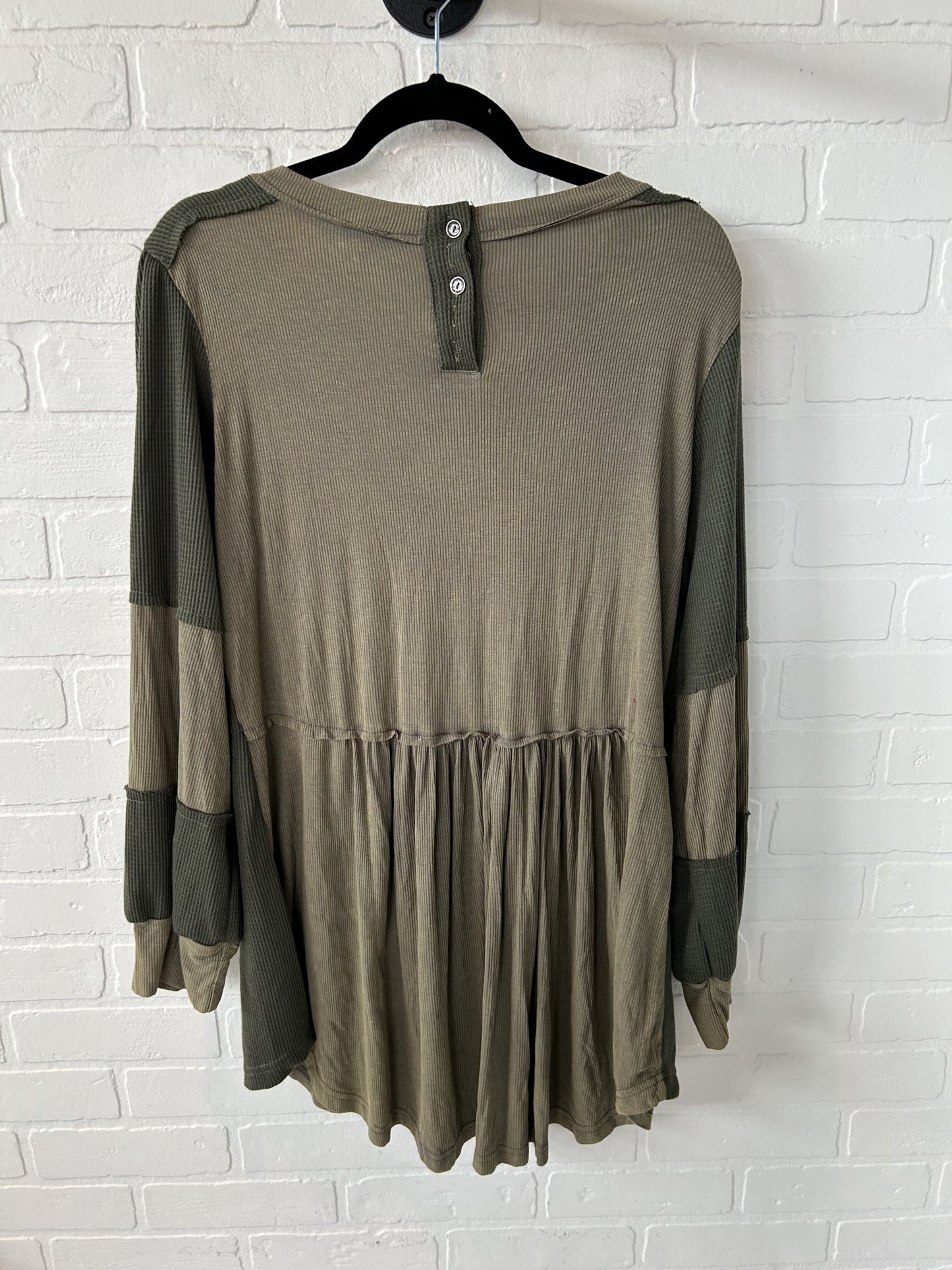 Top Long Sleeve By Pol  Size: L