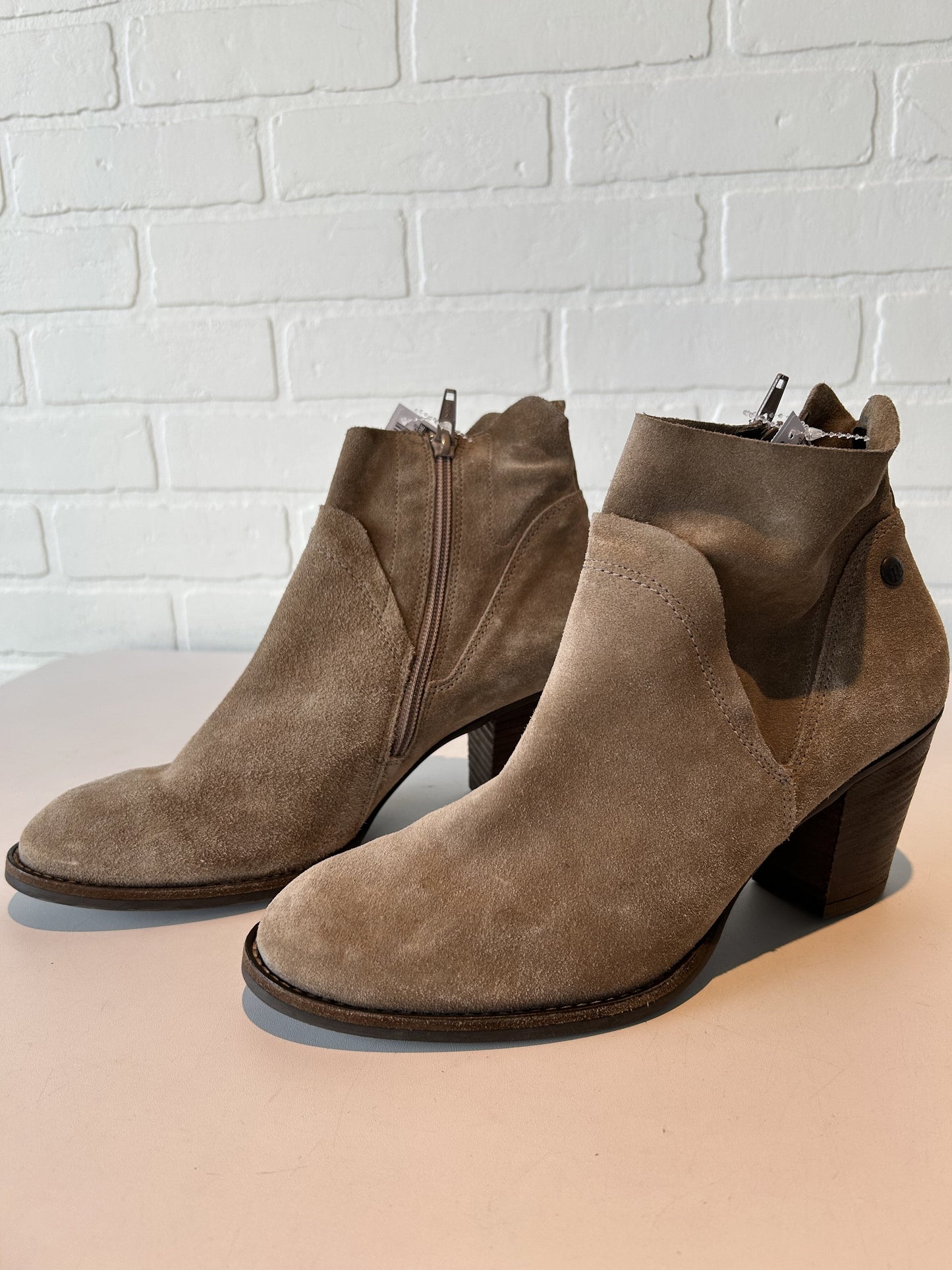 Boots Ankle Heels By Paul Green  Size: 8.5