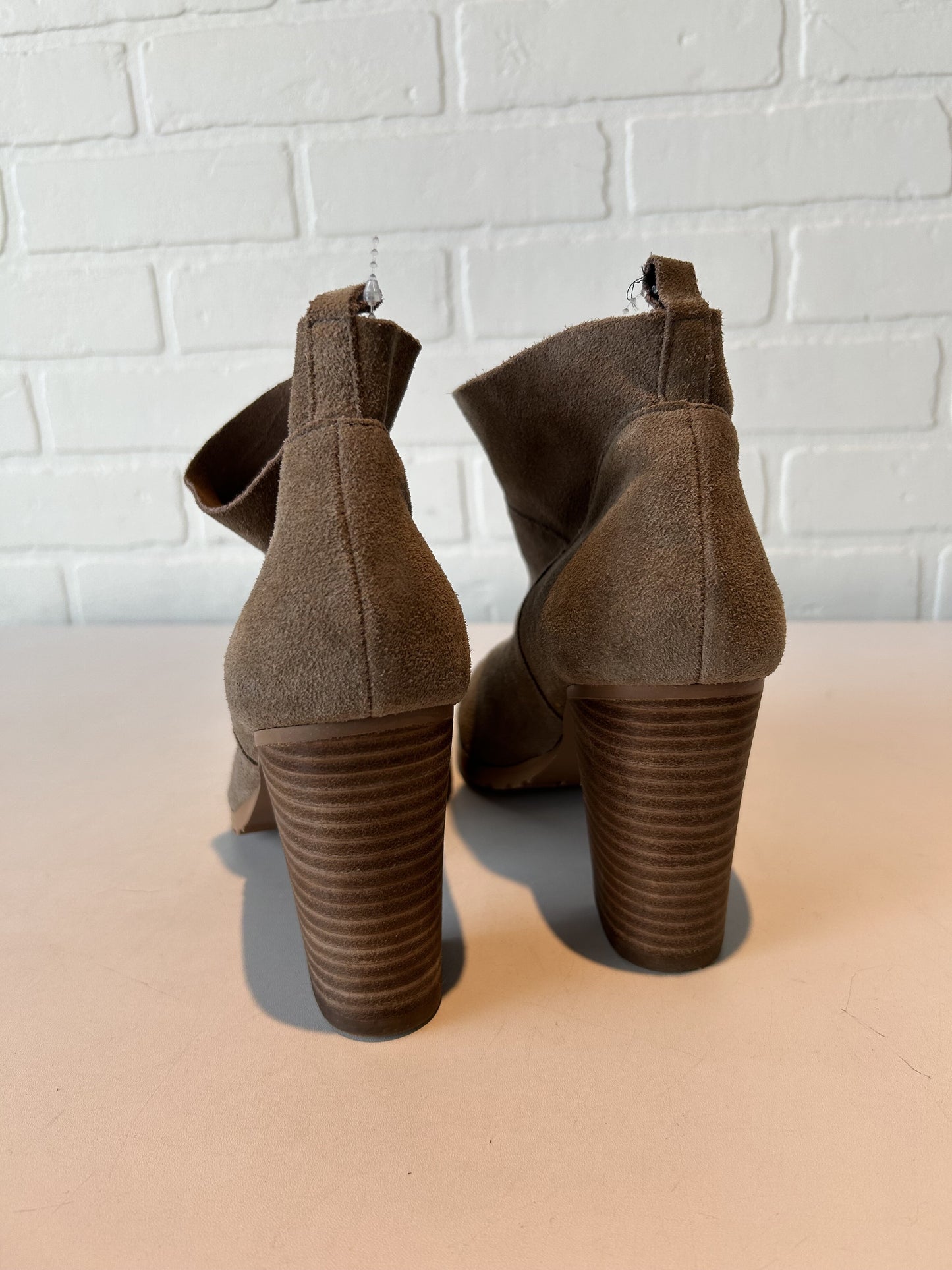 Boots Ankle Heels By Crown Vintage  Size: 8.5
