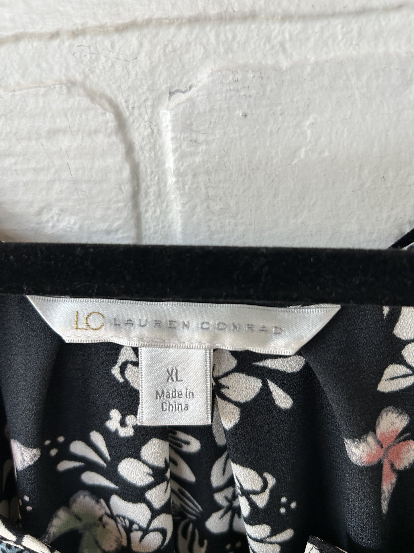 Dress Casual Short By Lc Lauren Conrad  Size: Xl