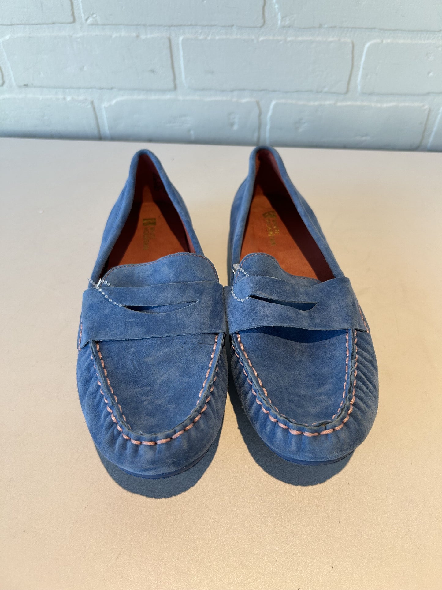 Shoes Flats By White Mountain  Size: 9