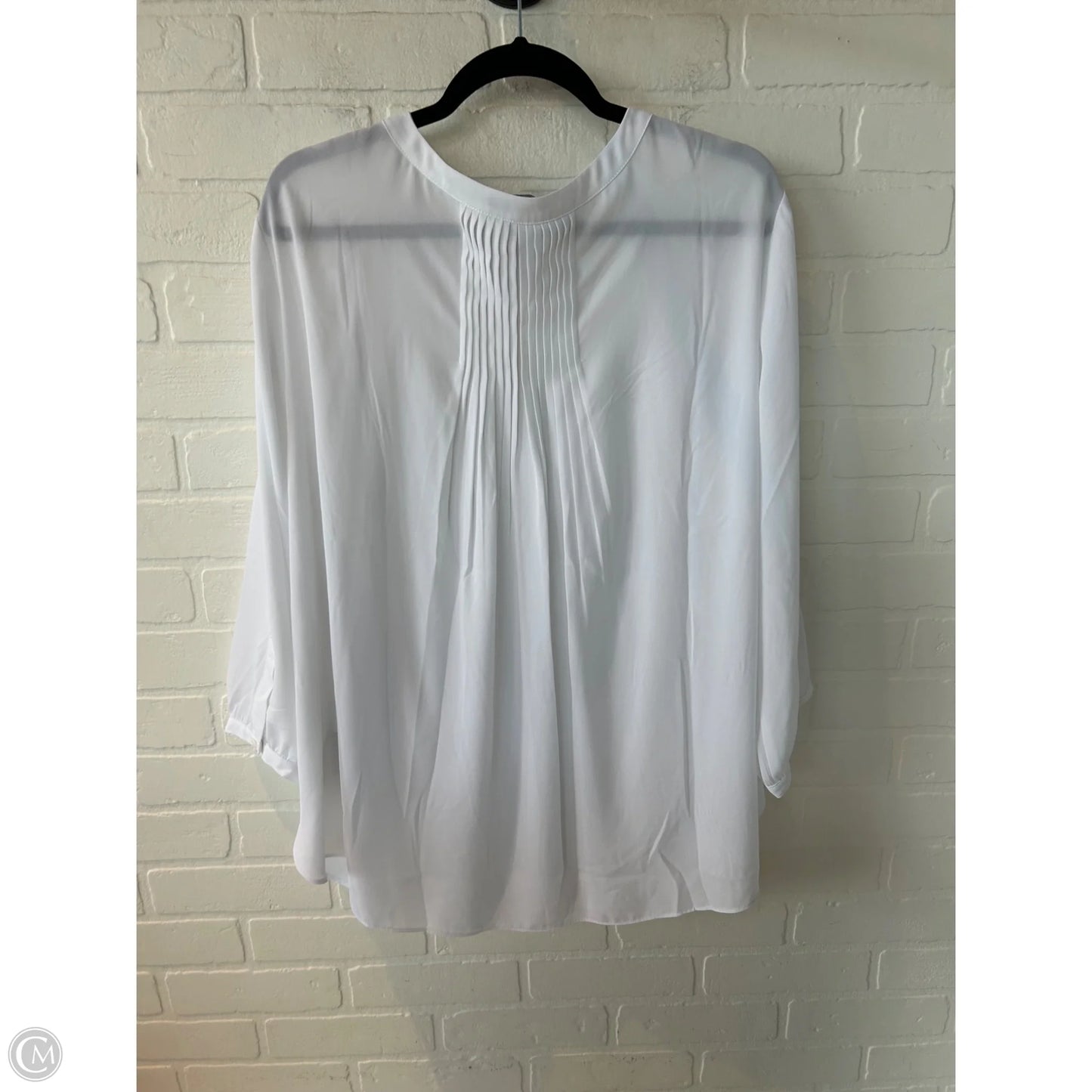 Top Long Sleeve By Not Your Daughters Jeans In White, Size: 2x