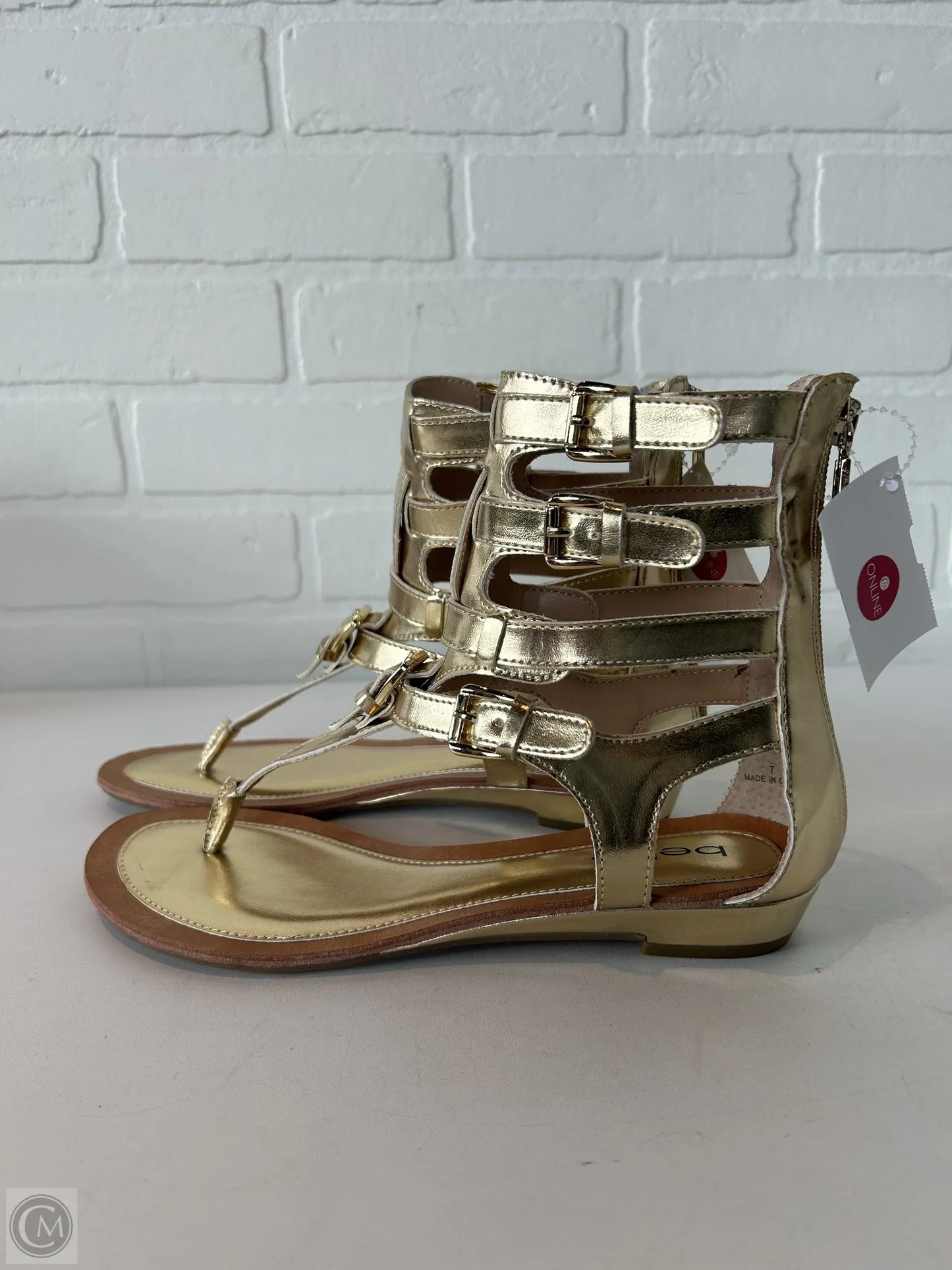 Sandals Flats By Bebe In Gold, Size: 7
