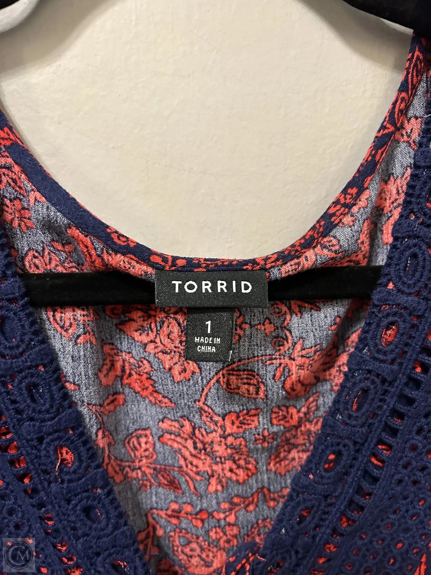 Top Long Sleeve By Torrid In Blue & Red, Size: 1x