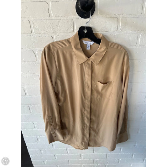 Top Long Sleeve By Nine West In Tan, Size: M