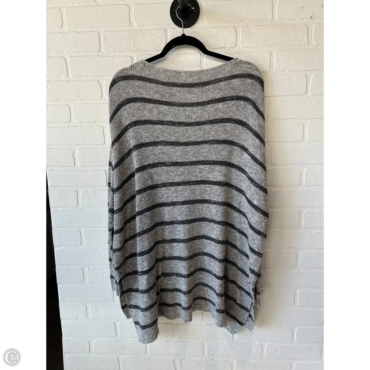 Tunic Long Sleeve By Free People In Grey, Size: S