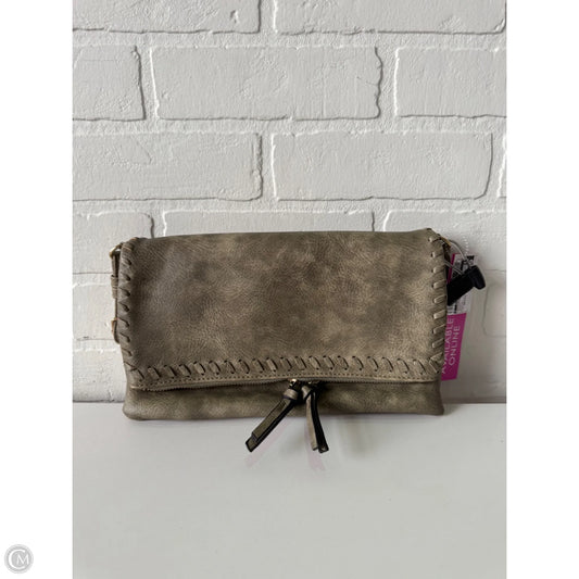 Crossbody By Clothes Mentor, Size: Medium