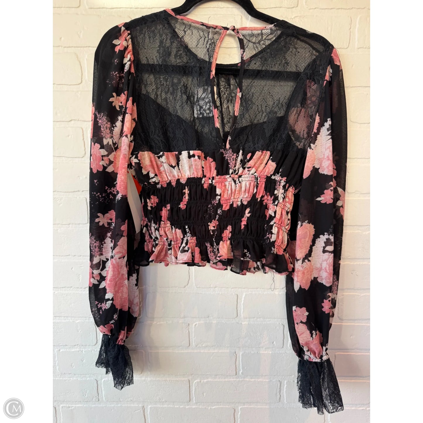 Top Long Sleeve By Free People In Black & Pink, Size: M