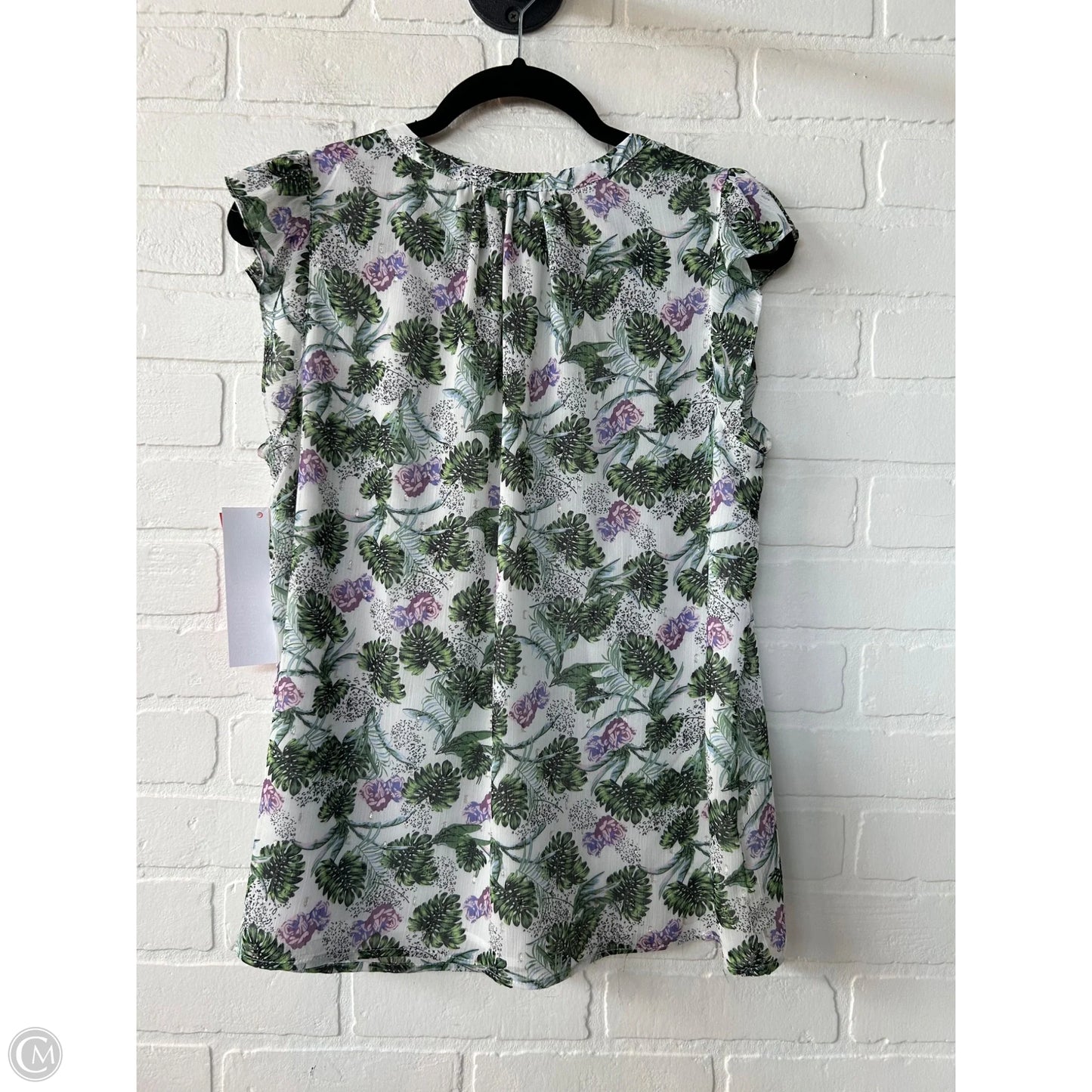 Top Short Sleeve By Cupcakes And Cashmere In Green & White, Size: M