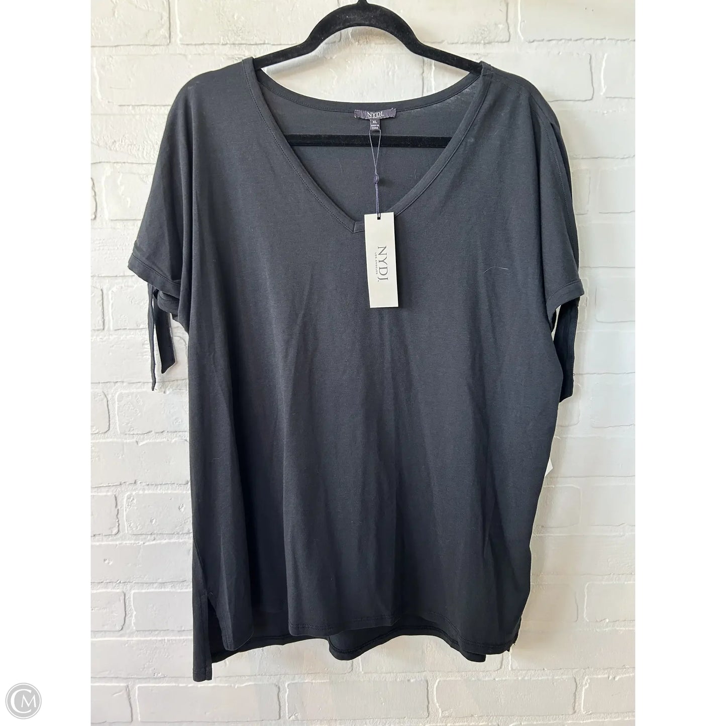 Top Short Sleeve By Not Your Daughters Jeans In Black, Size: Xl