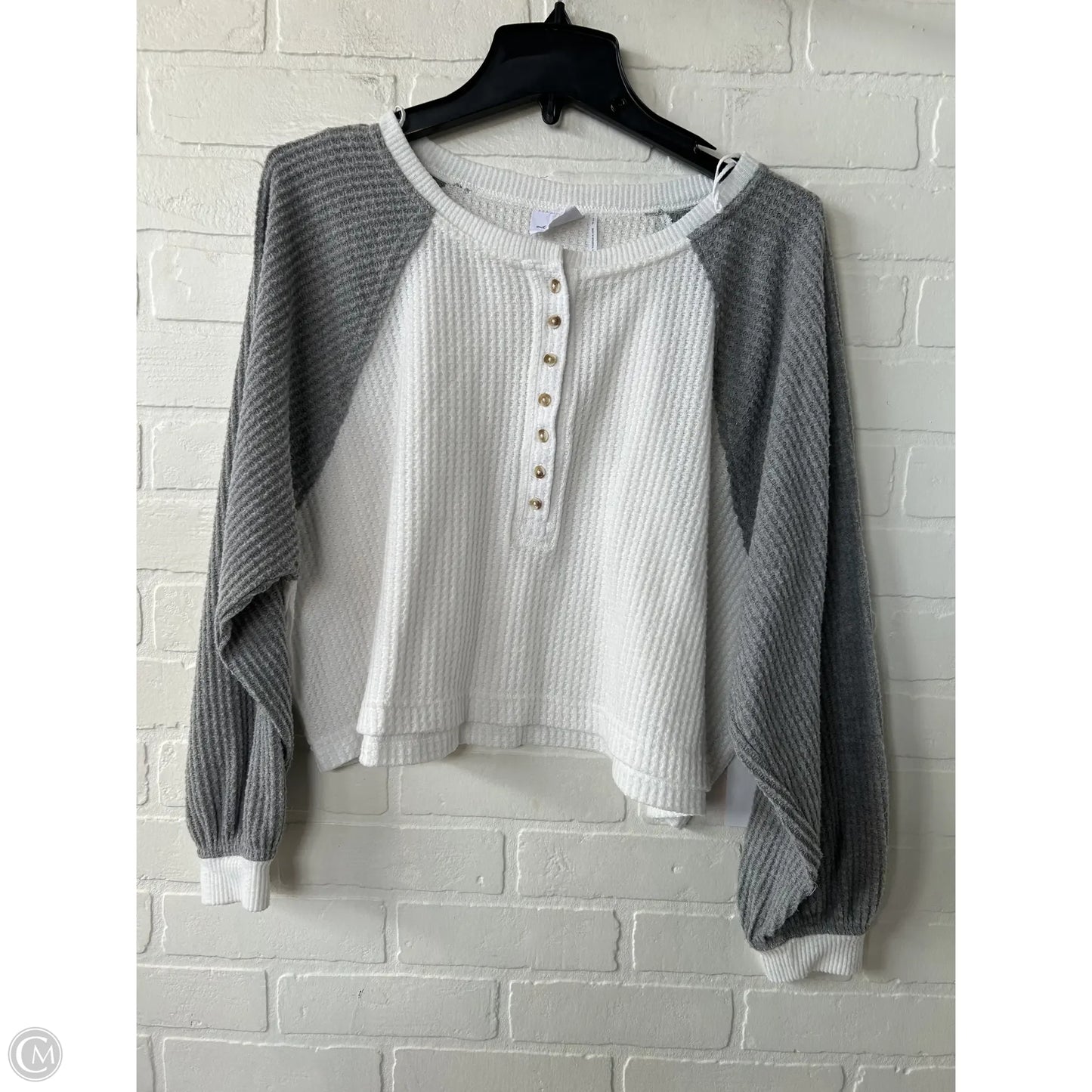 Top Long Sleeve By out from under In Grey & White, Size: S