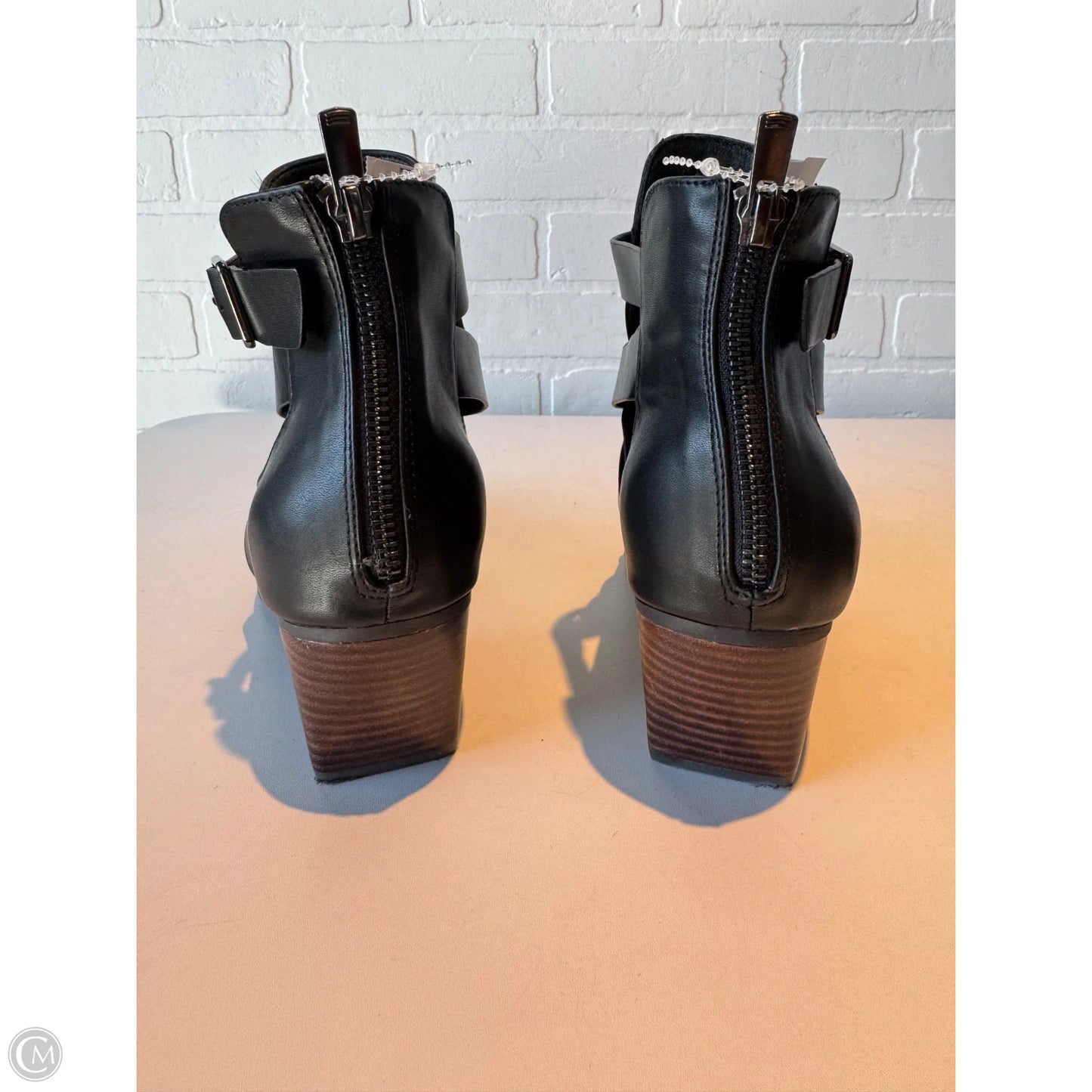 Boots Ankle Heels By Yellow Box In Black, Size: 7.5