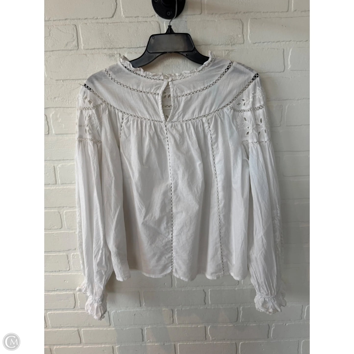 Top Long Sleeve By Anthropologie In White, Size: M