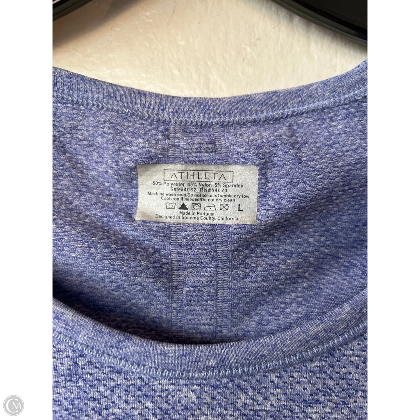 Athletic Top Long Sleeve Crewneck By Athleta In Purple, Size: L