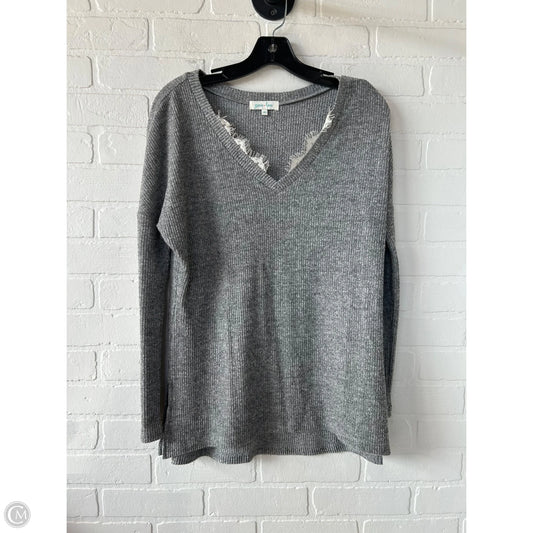 Top Long Sleeve By grace & lace In Grey & White, Size: Xs