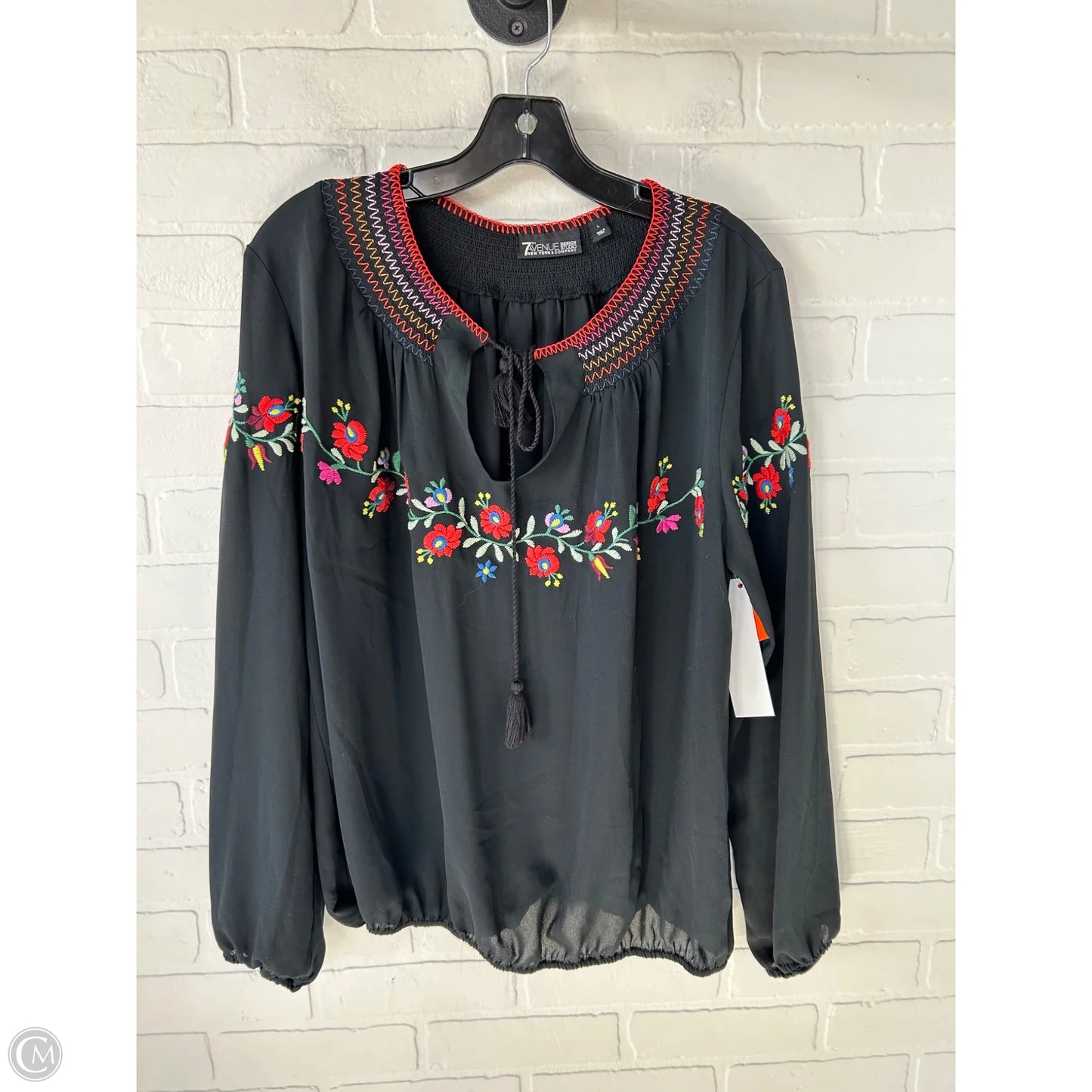 Top Long Sleeve By New York And Co In Black & Red, Size: L