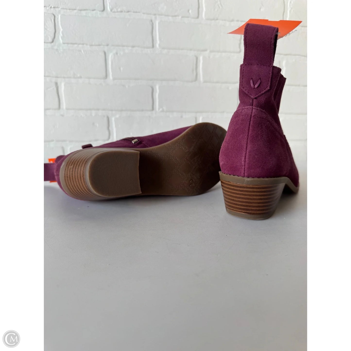 Boots Ankle Flats By Vionic In Purple, Size: 7
