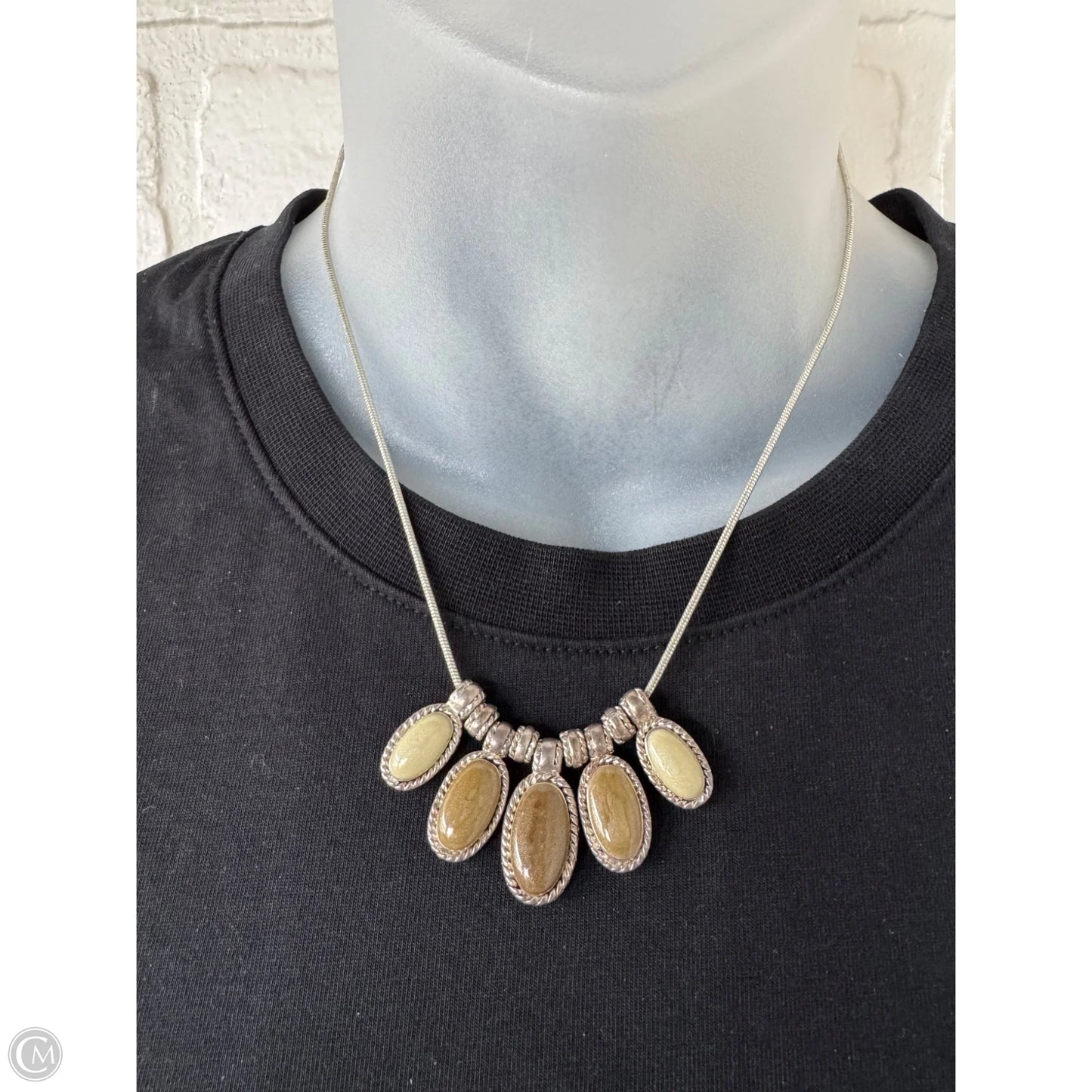 Necklace Other By Clothes Mentor