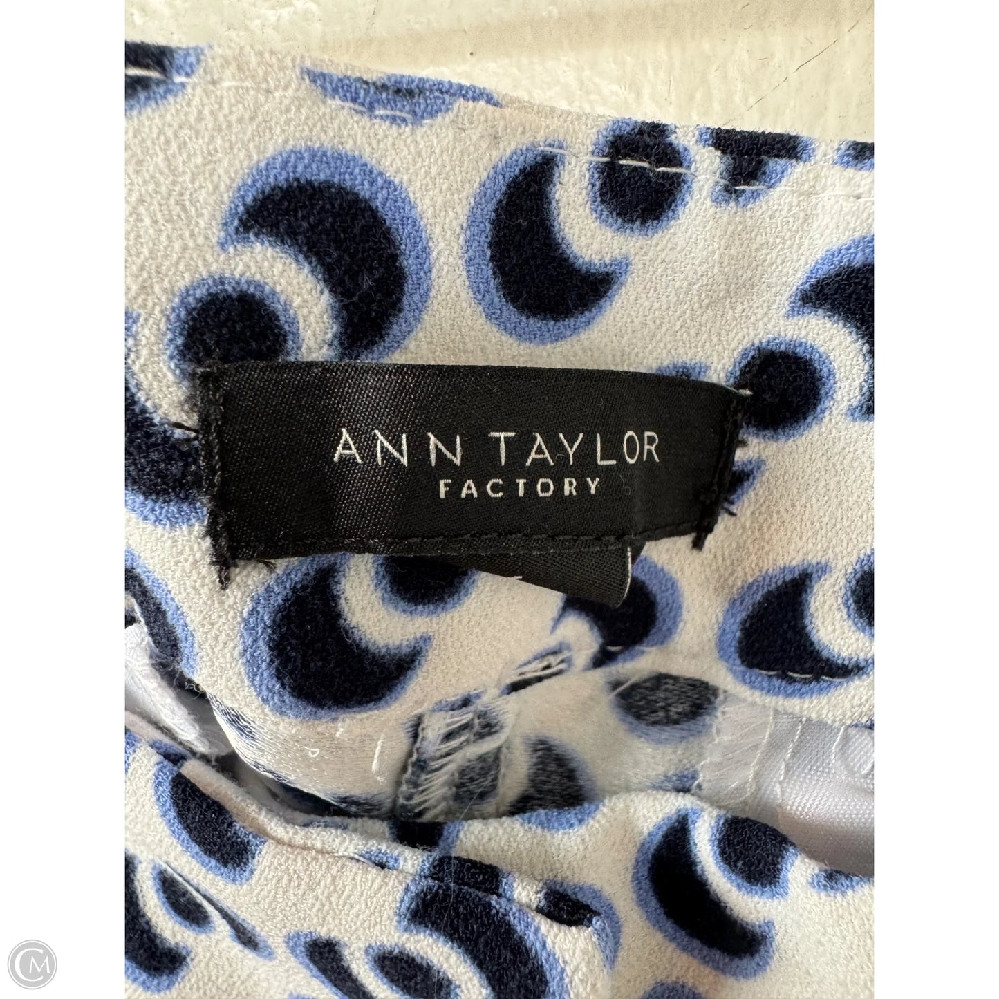 Shorts By Ann Taylor In Blue & White, Size: 6