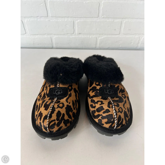 Slippers Designer By Ugg In Animal Print