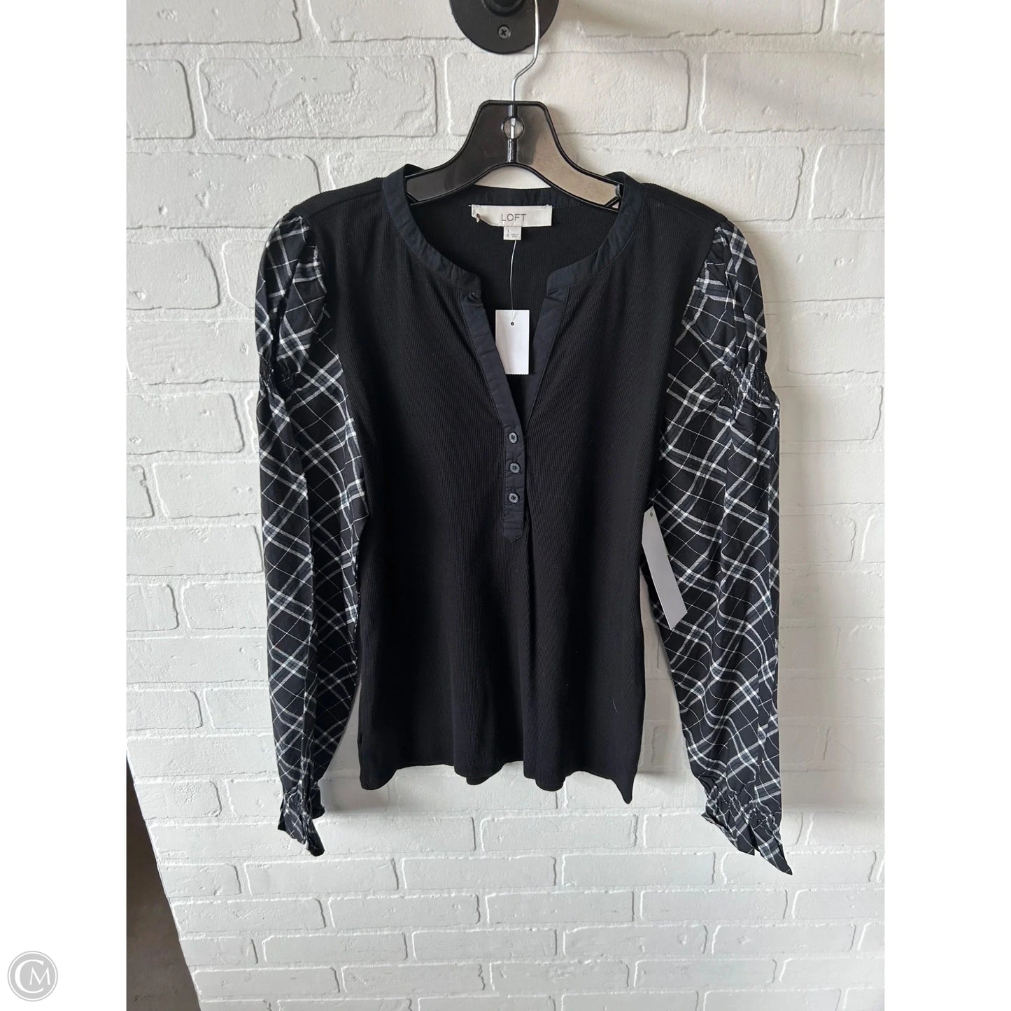 Top Long Sleeve By Loft In Black, Size: M