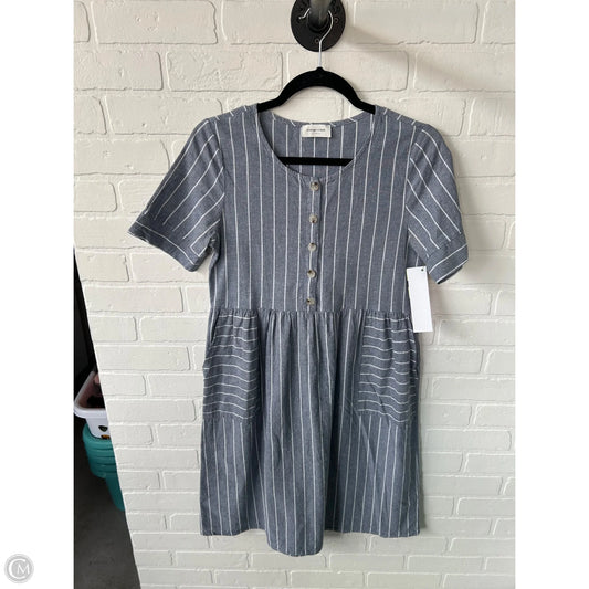 Dress Casual Short By Orange Creek In Blue & White, Size: S