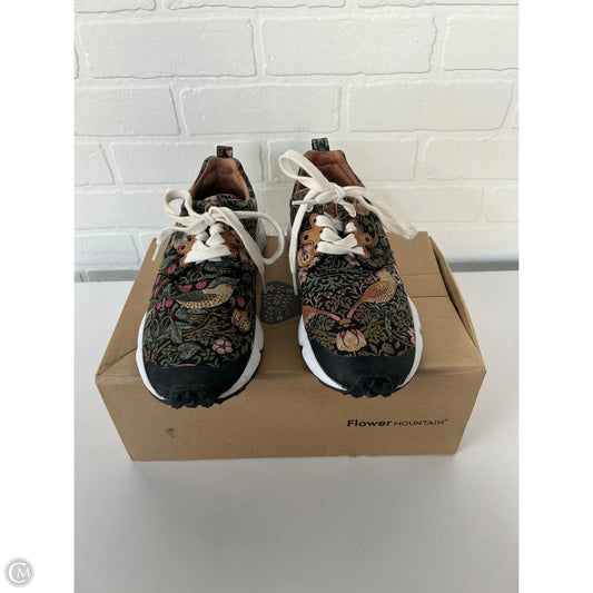 Shoes Sneakers By FLOWER MOUNTAIN In Floral Print, Size: 8