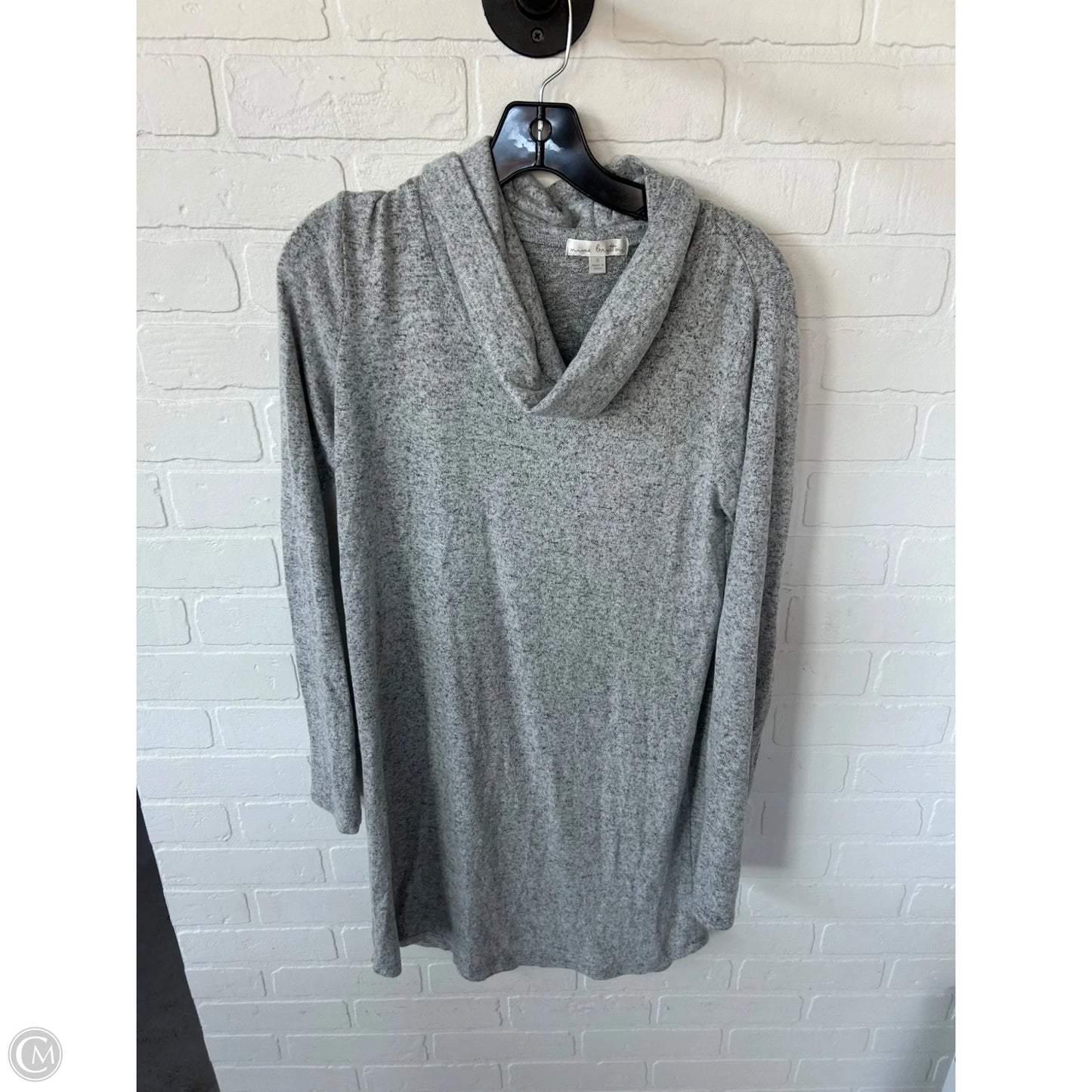 Dress Casual Short By Clothes Mentor In Grey, Size: S