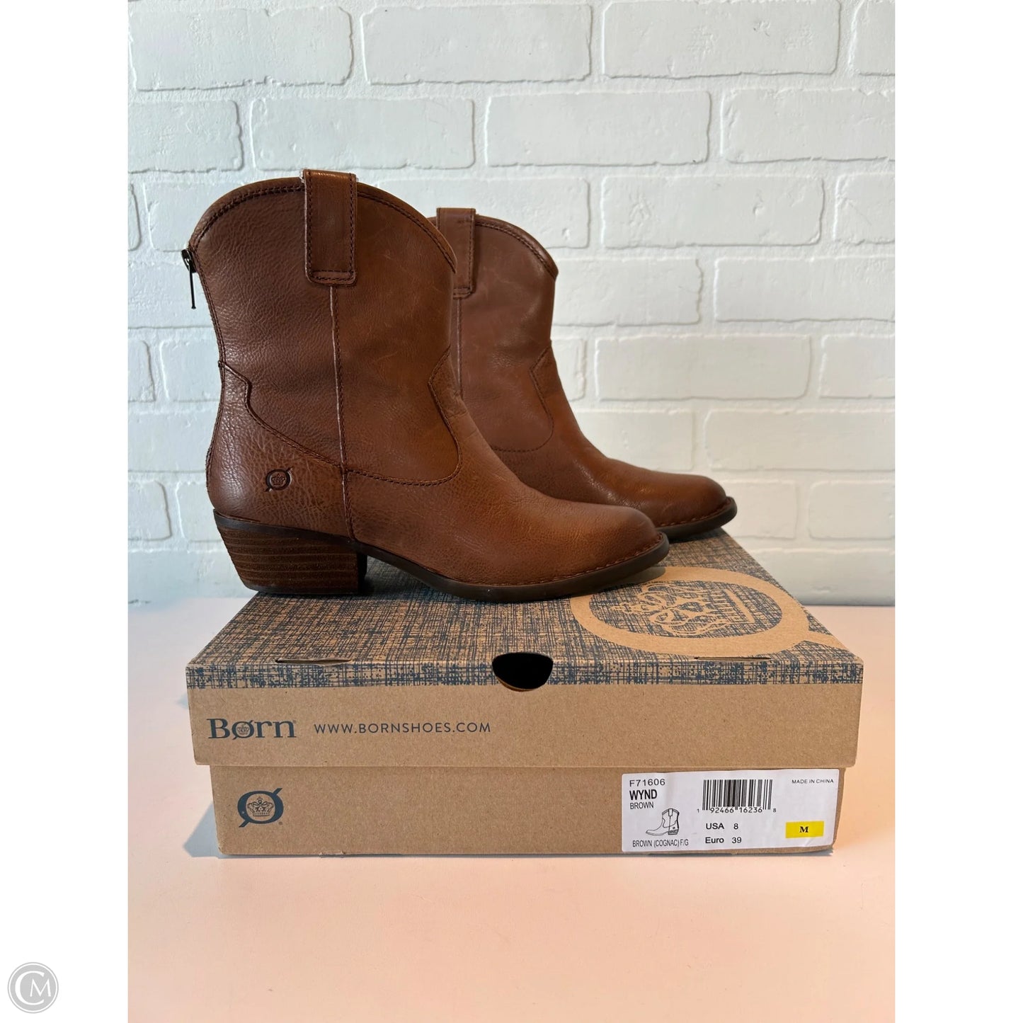 Boots Western By Born In Brown, Size: 8