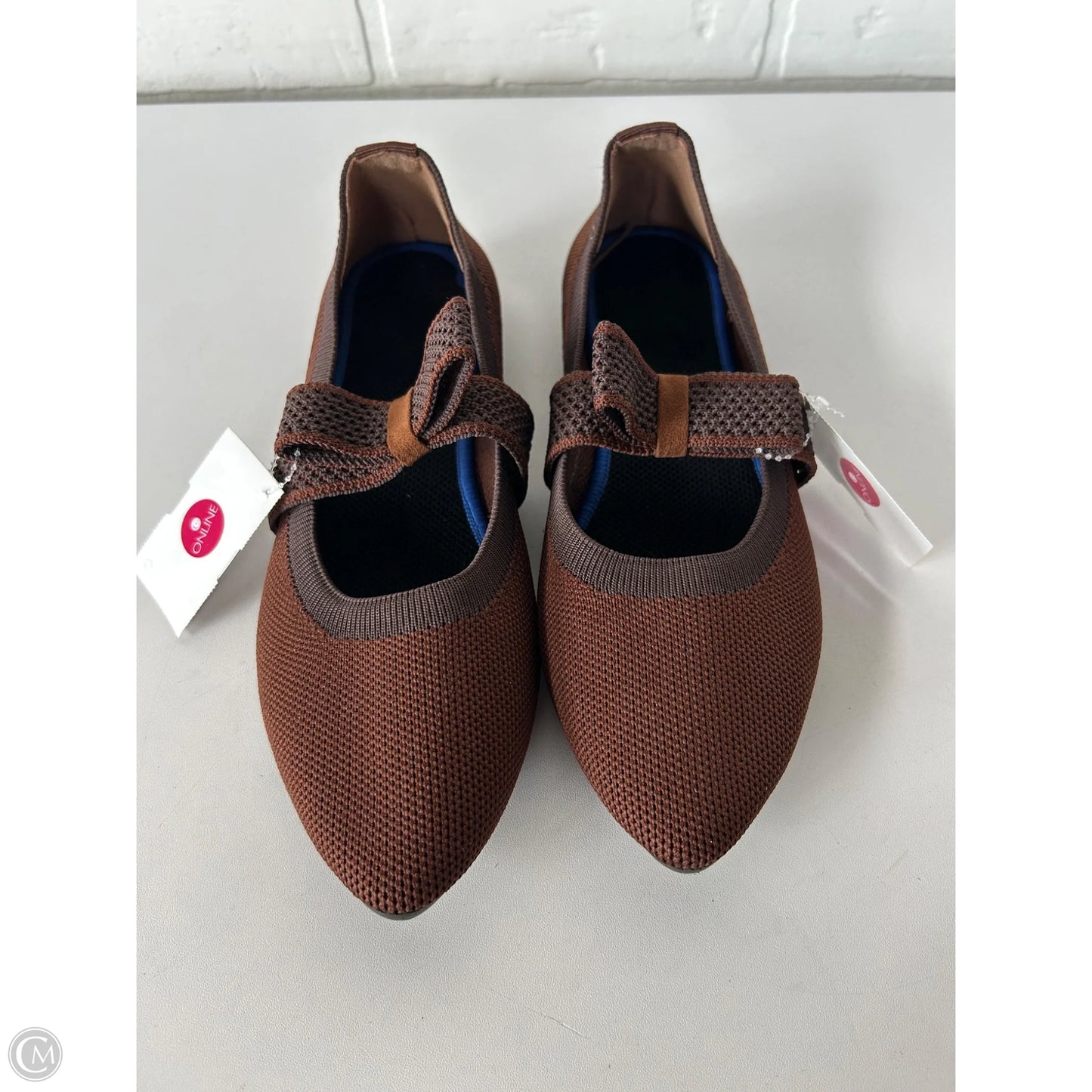 Shoes Flats By Clothes Mentor In Brown, Size: 5.5