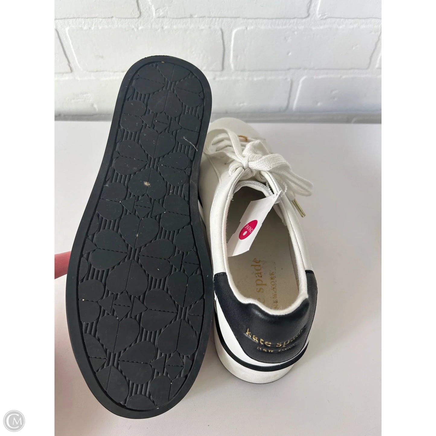 Shoes Designer By Kate Spade In Black & White, Size: 9.5
