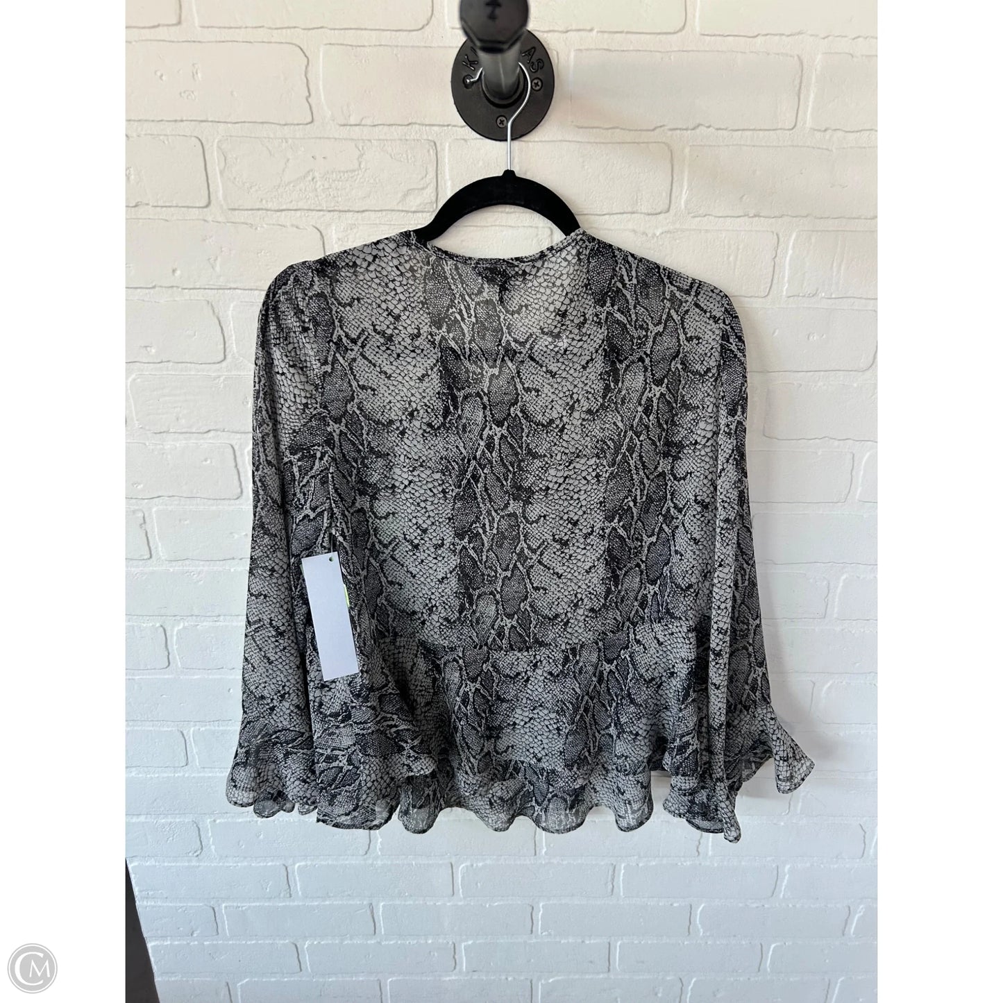 Top Long Sleeve By Banana Republic In Black & Grey, Size: M