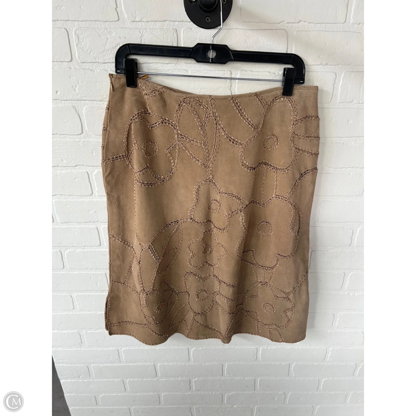 Skirt Midi By Clothes Mentor In Tan, Size: 10