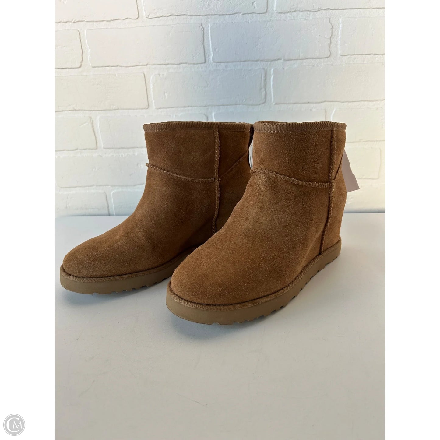 Boots Designer By Ugg In Tan, Size: 8