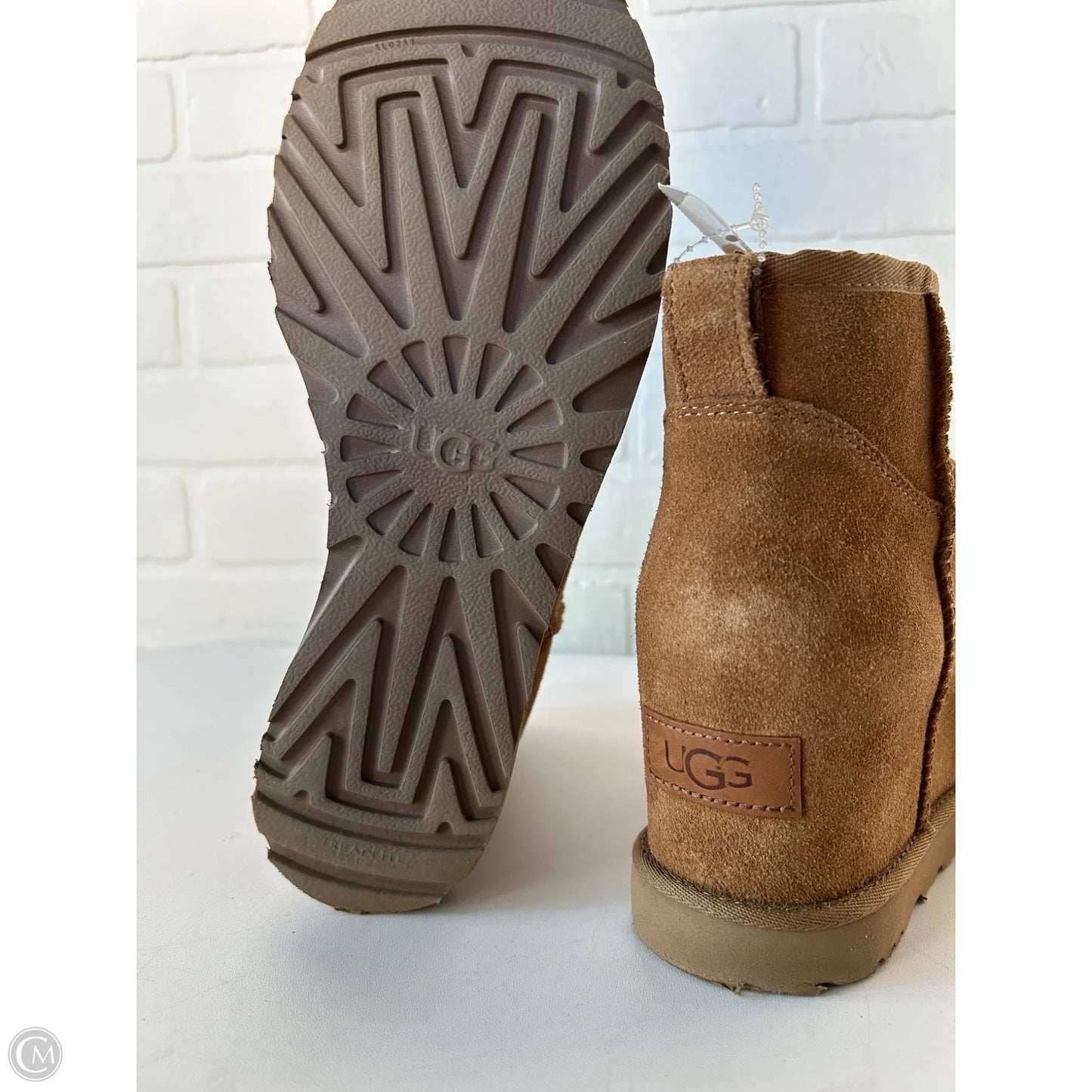 Boots Designer By Ugg In Tan, Size: 8