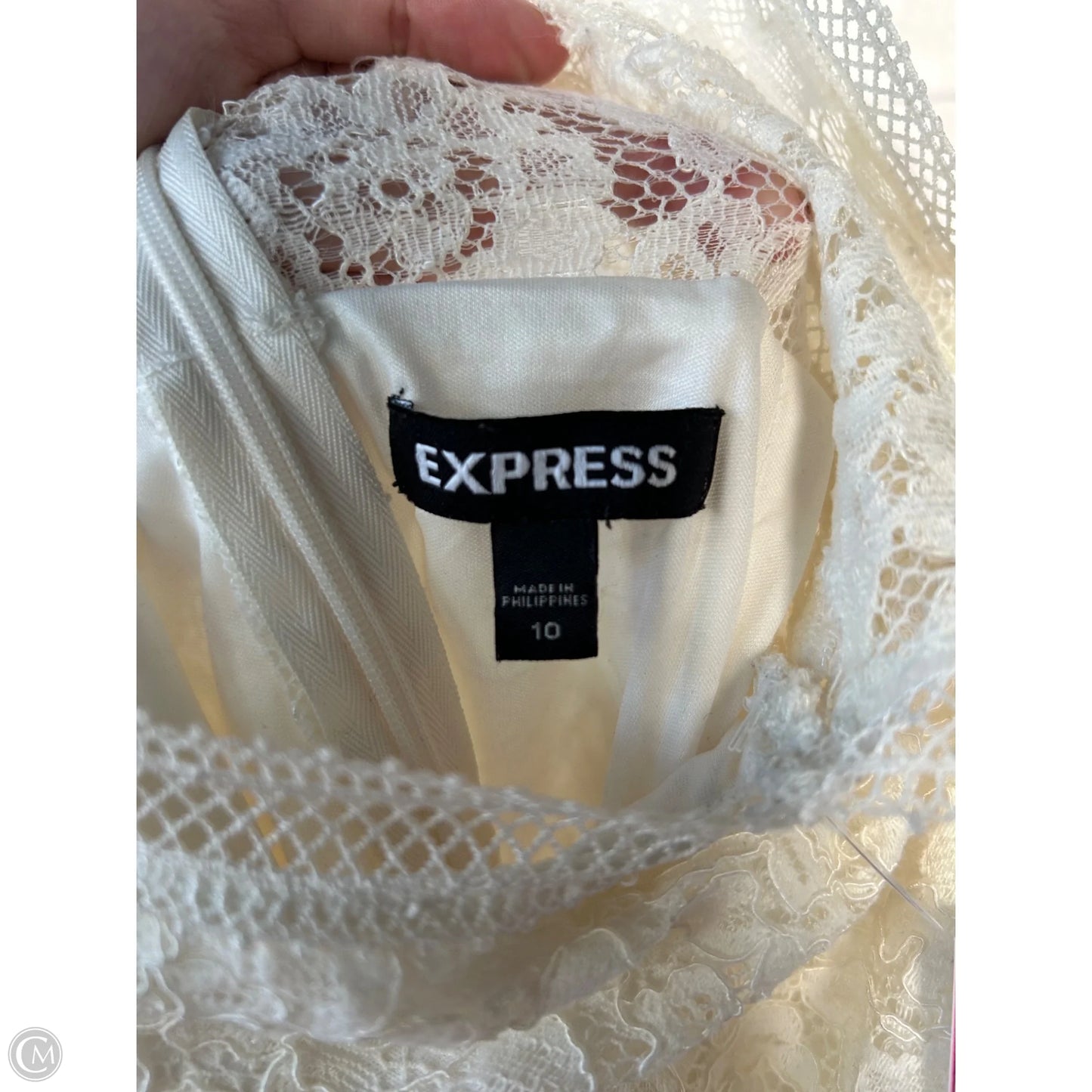 Dress Party Short By Express In Cream, Size: M