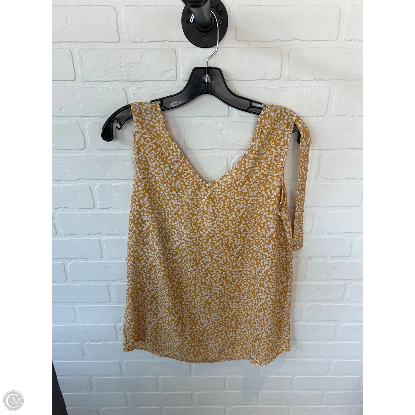 Top Sleeveless By Clothes Mentor In Yellow, Size: S