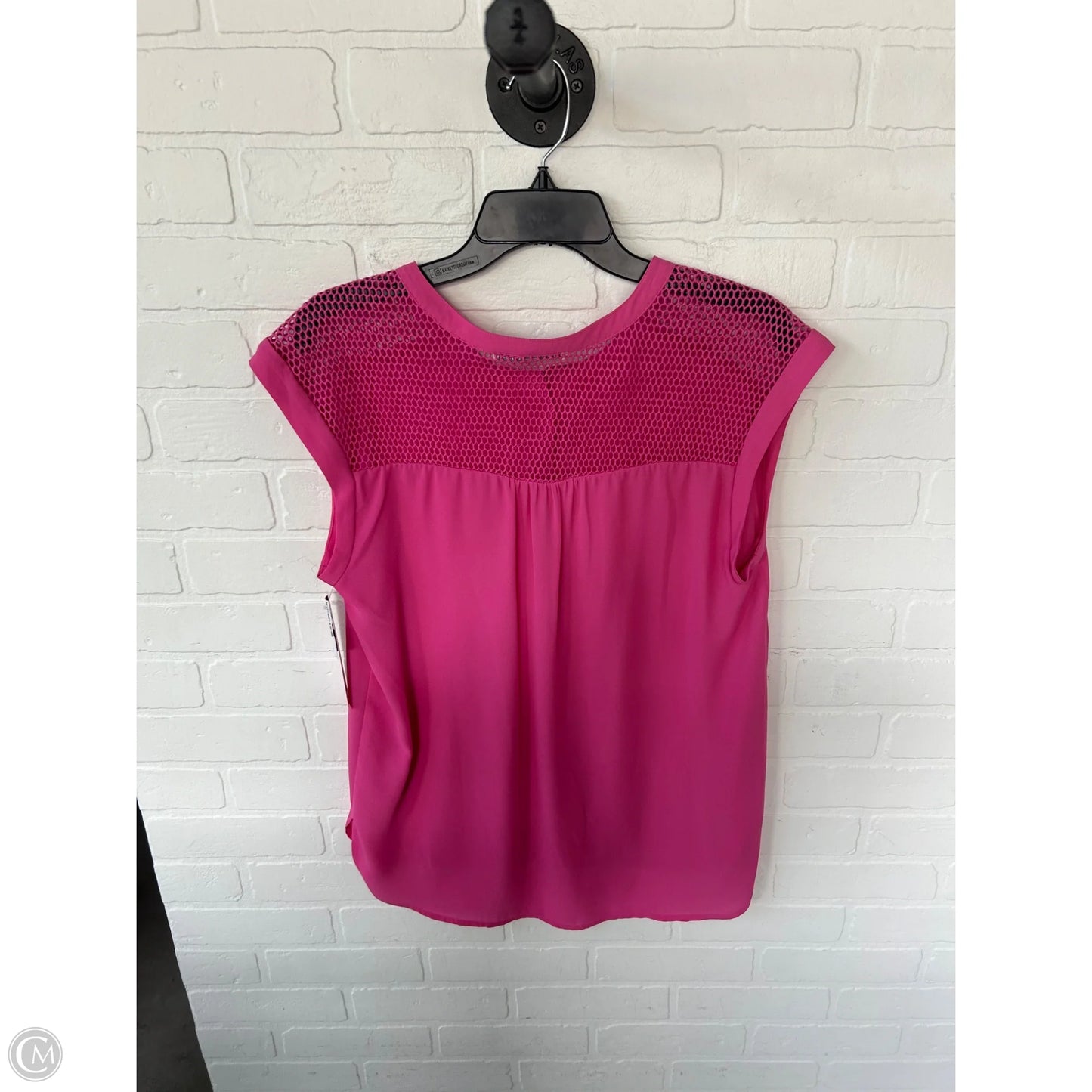 Top Sleeveless By Daniel Rainn In Pink, Size: M