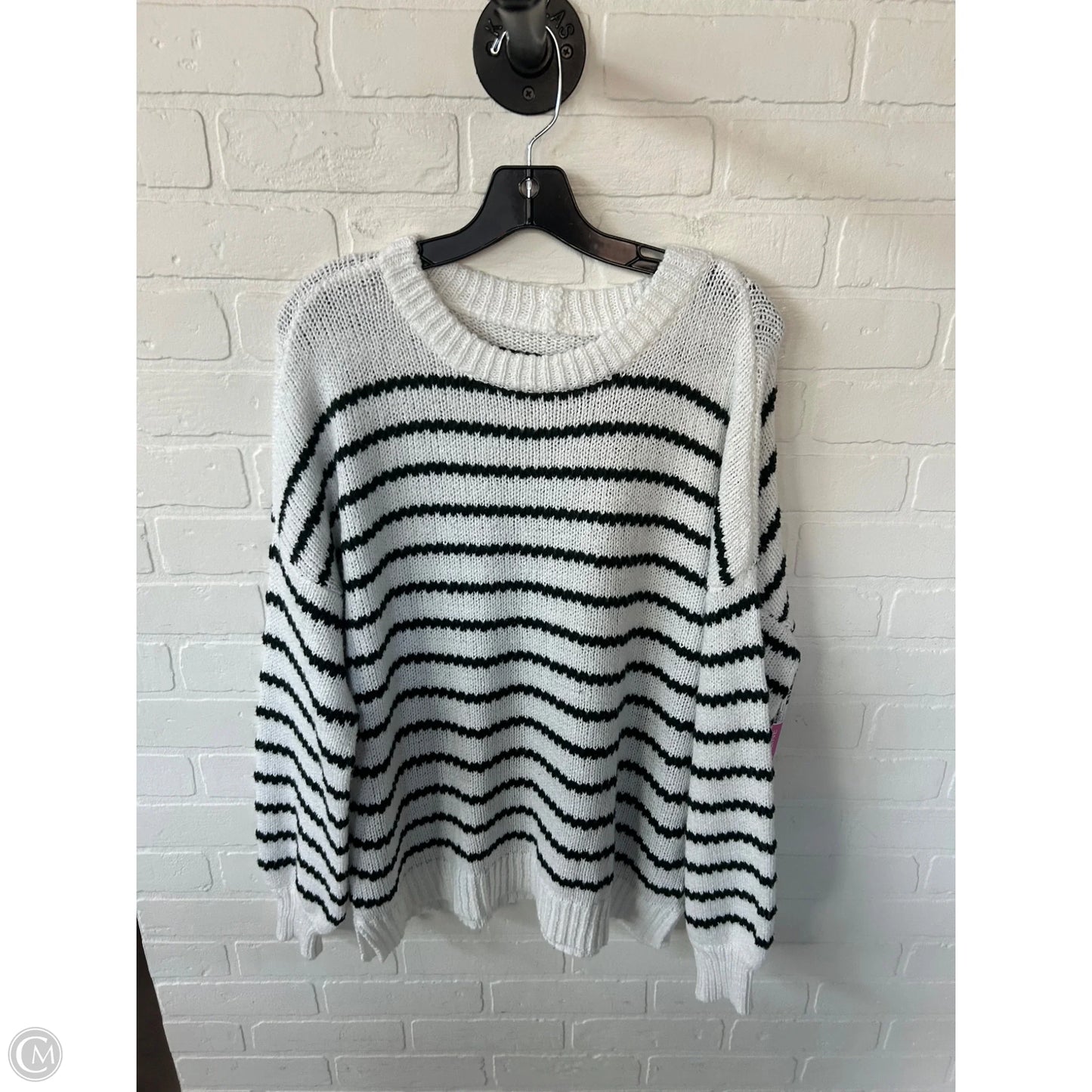 Sweater By Pink Clover In Black & White, Size: L