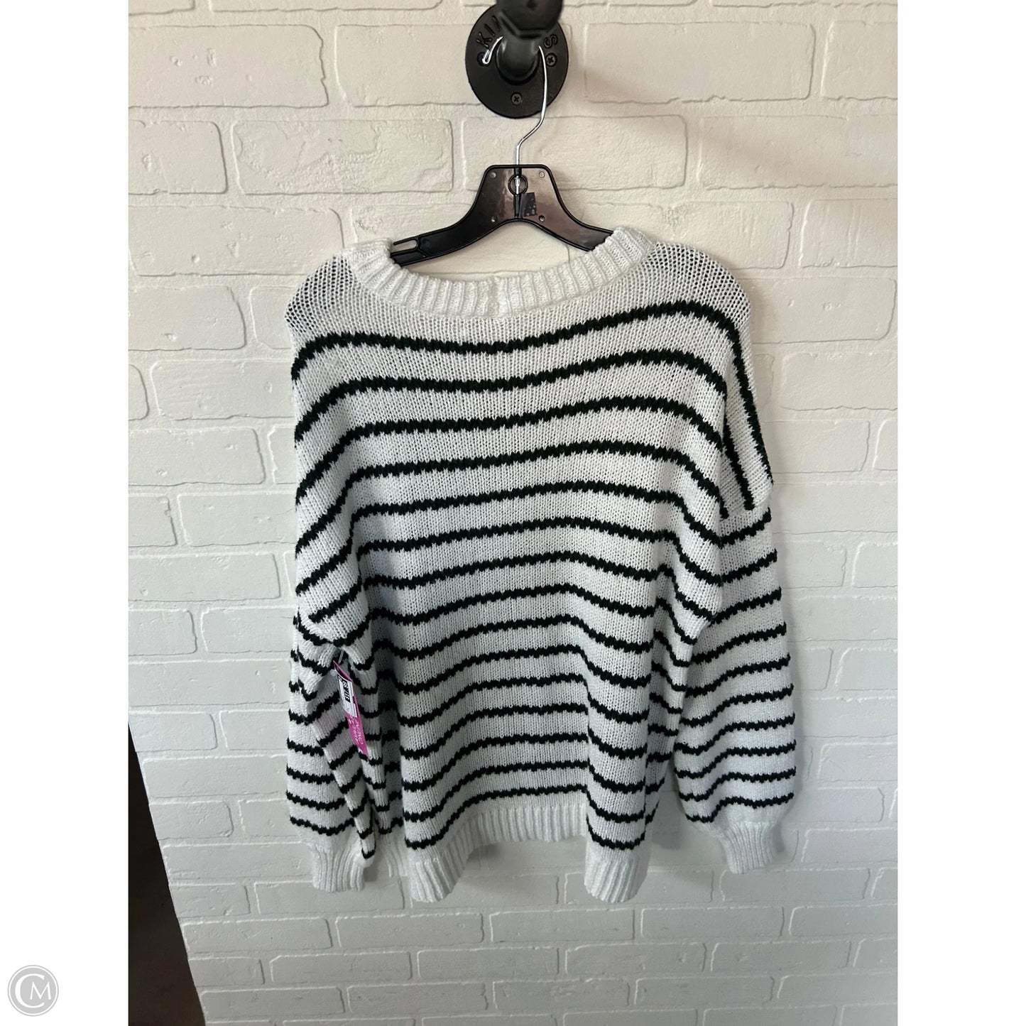 Sweater By Pink Clover In Black & White, Size: L